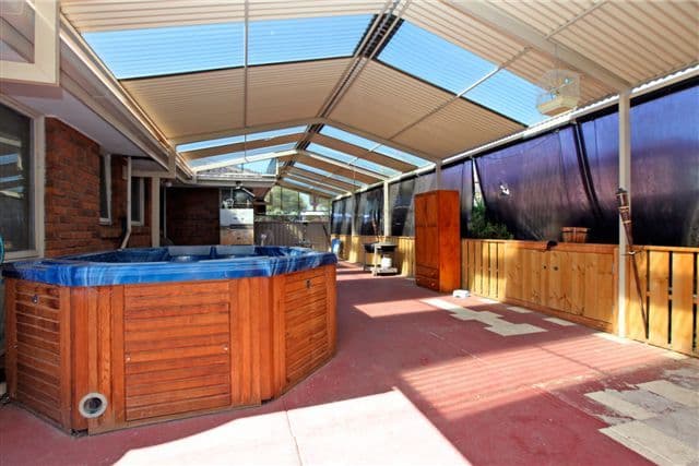 71 Rokeby Crescent, CRAIGIEBURN VIC 3064, Craigieburn - Thumbnail 8