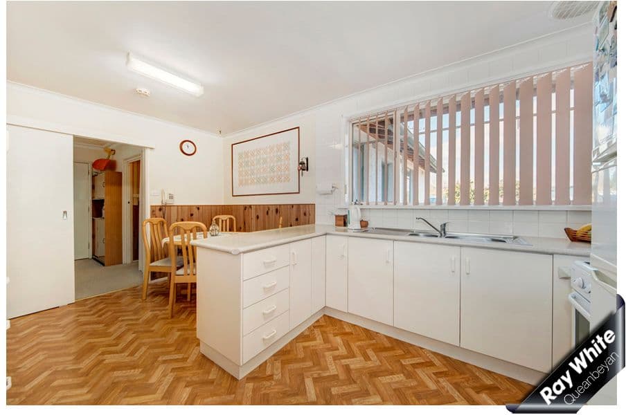 6 Hambly Place, QUEANBEYAN NSW 2620, Queanbeyan - Thumbnail 6