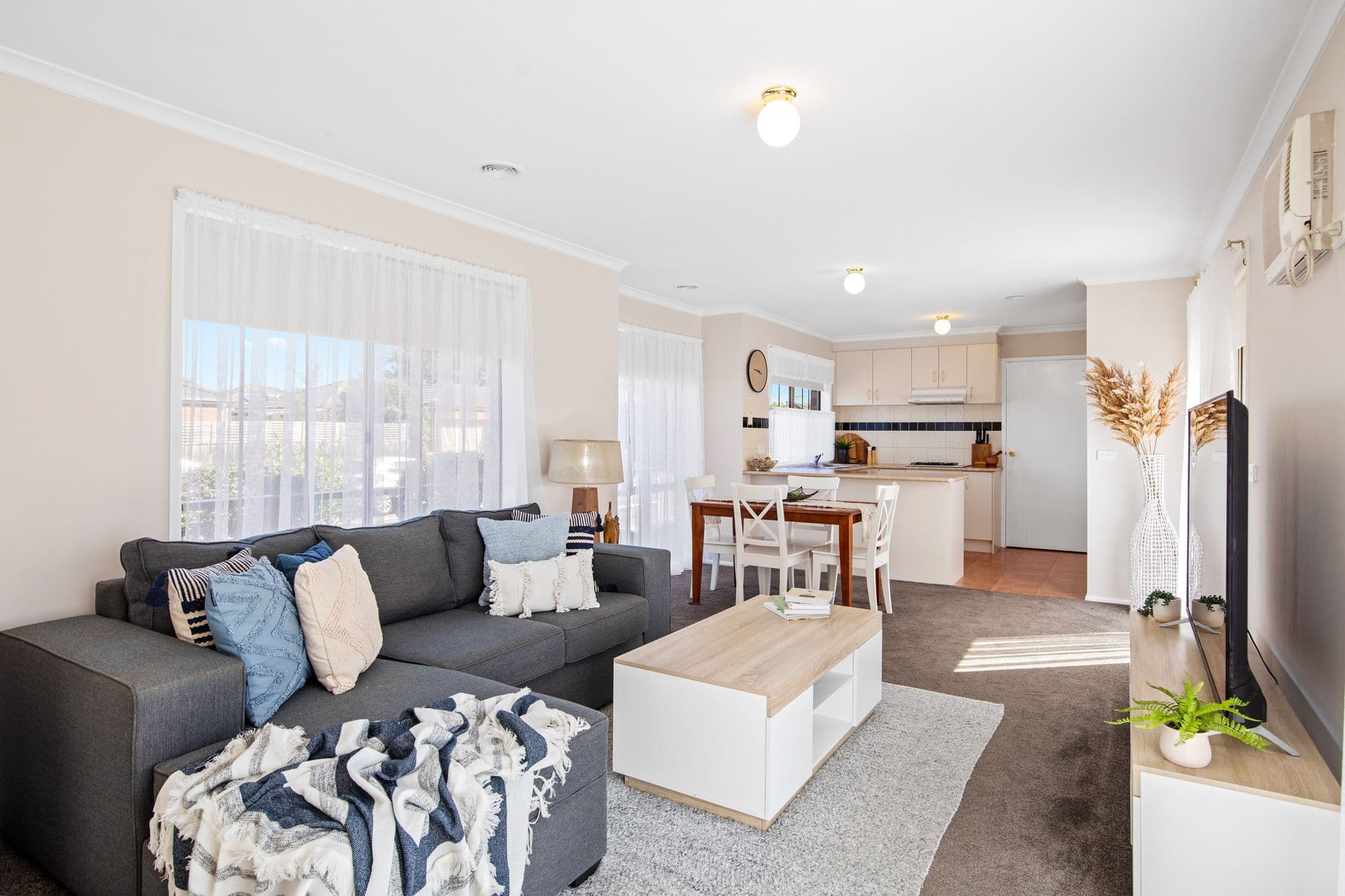 161 Shaws Road, Werribee VIC 3030, Werribee - Thumbnail 2