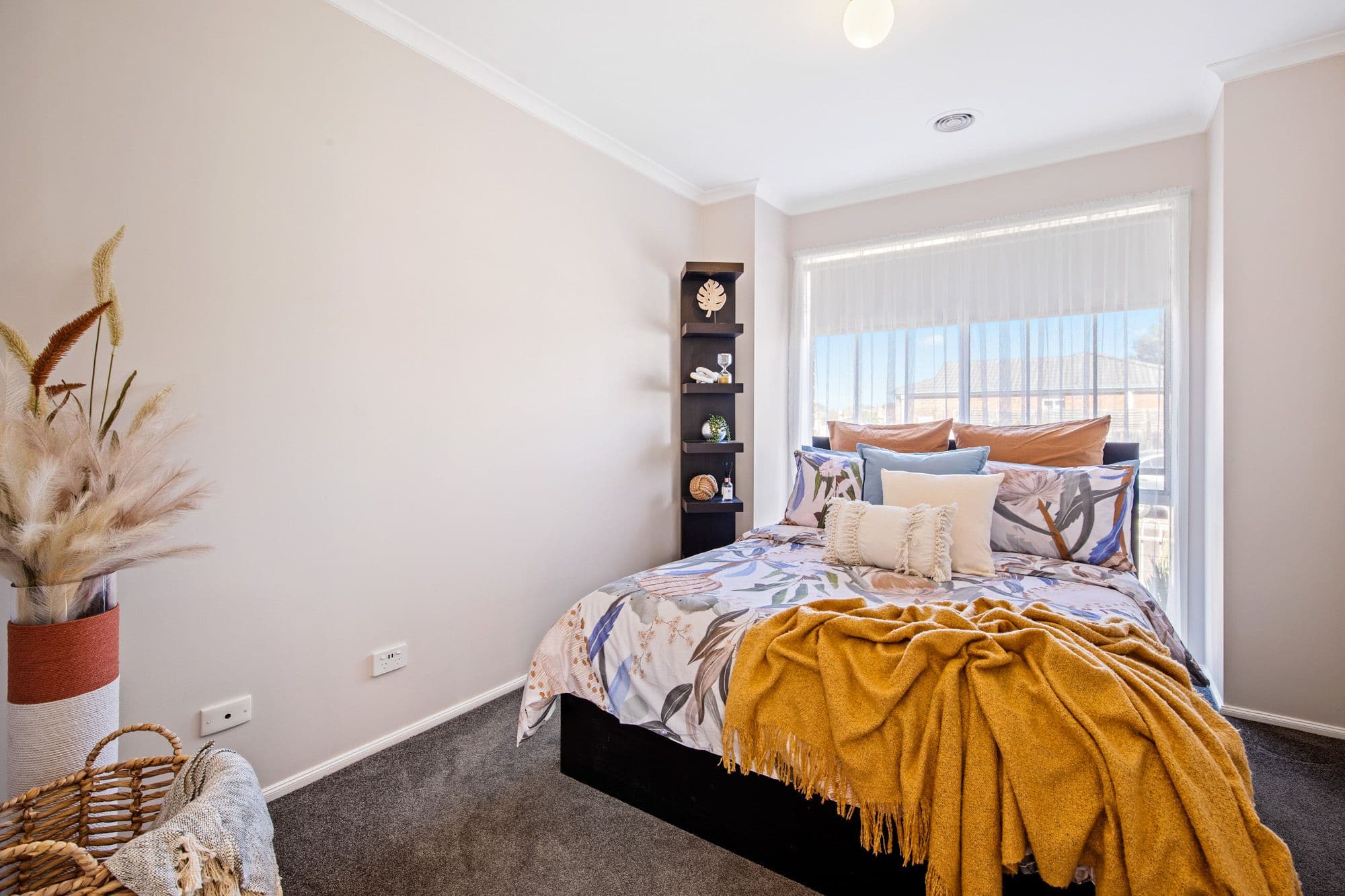 161 Shaws Road, Werribee VIC 3030, Werribee - Thumbnail 4