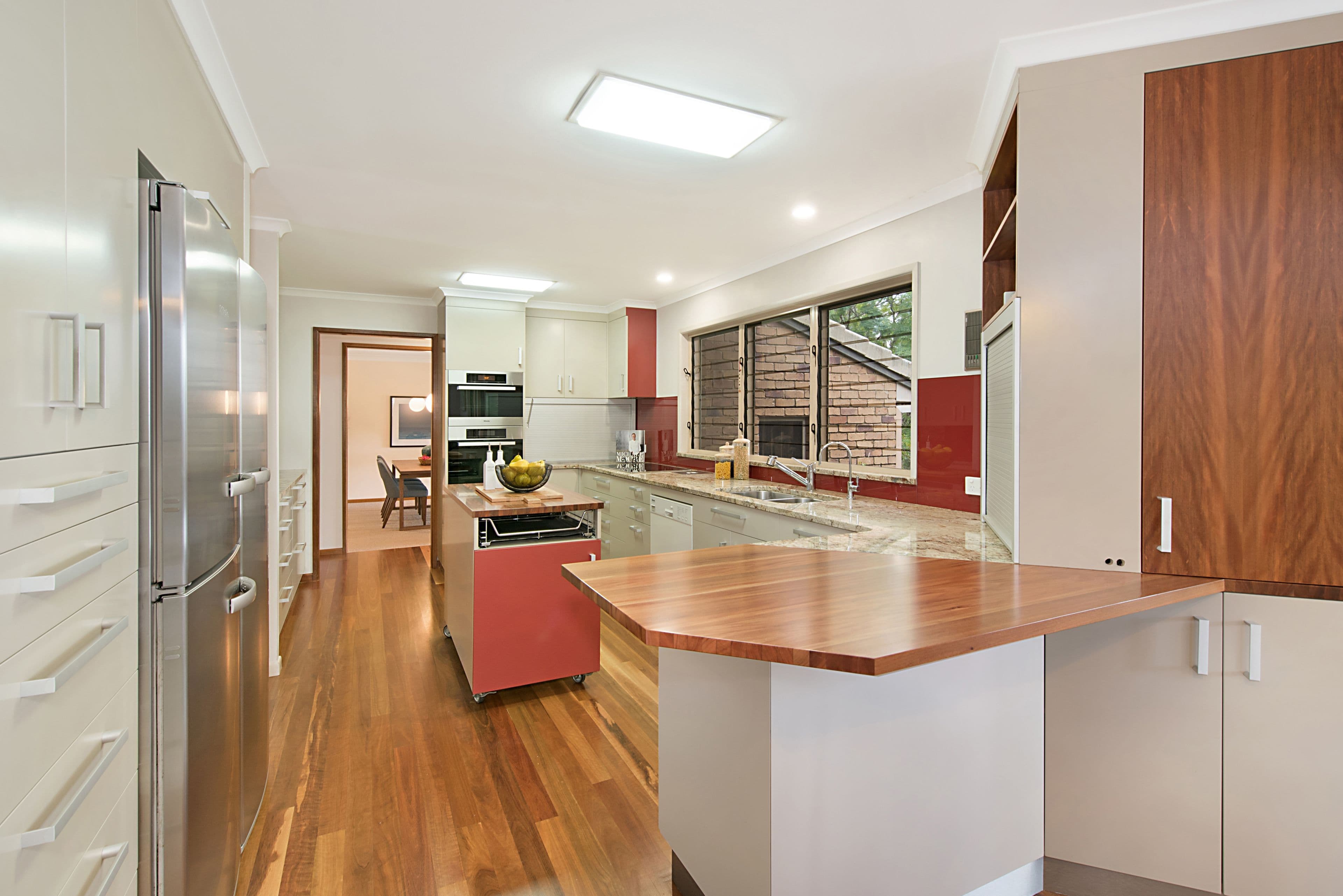 6 Cunningham Court, Mount Ommaney QLD 4074, Mount Ommaney - Thumbnail 5