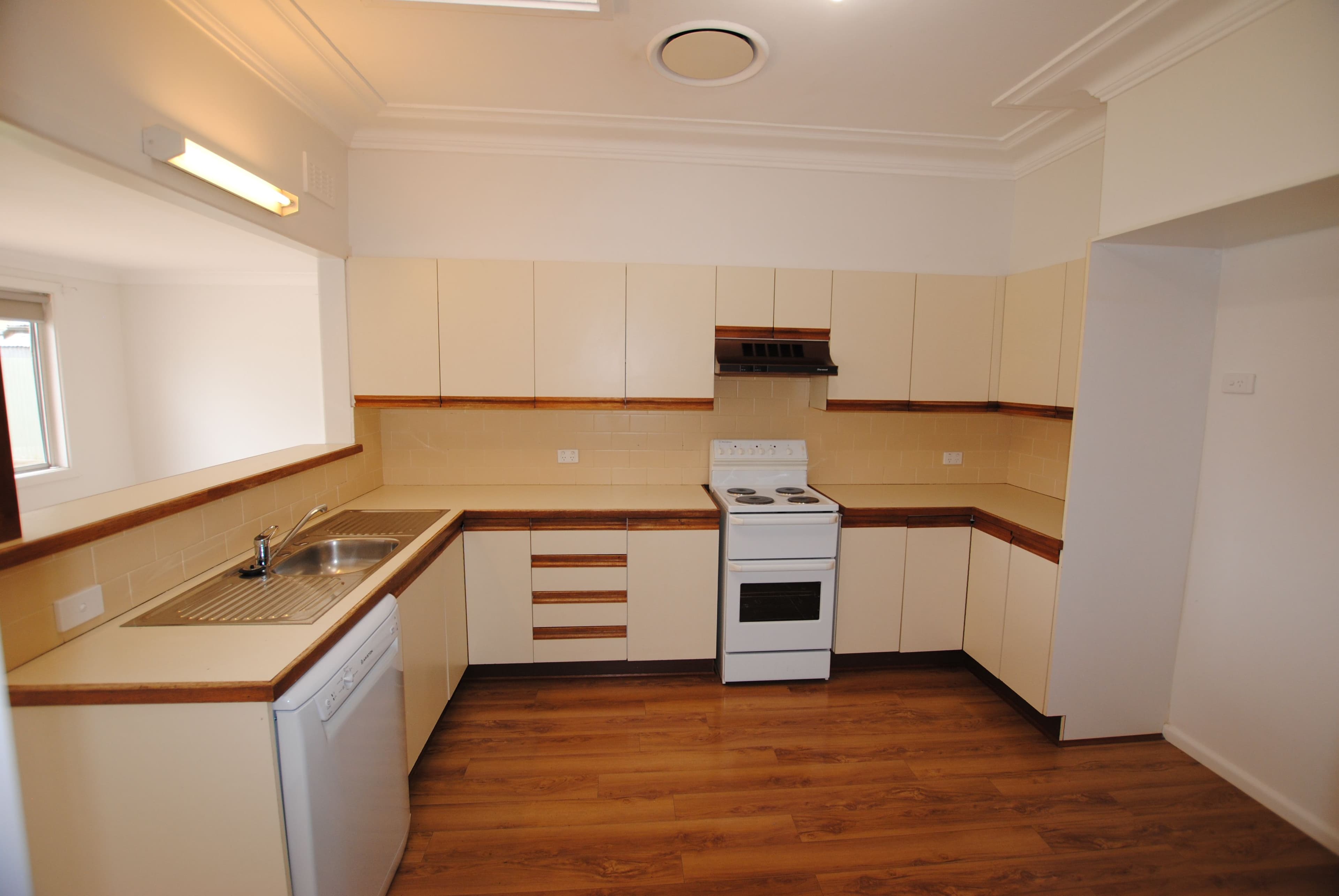 7 Almoola Street, Griffith - Thumbnail 4