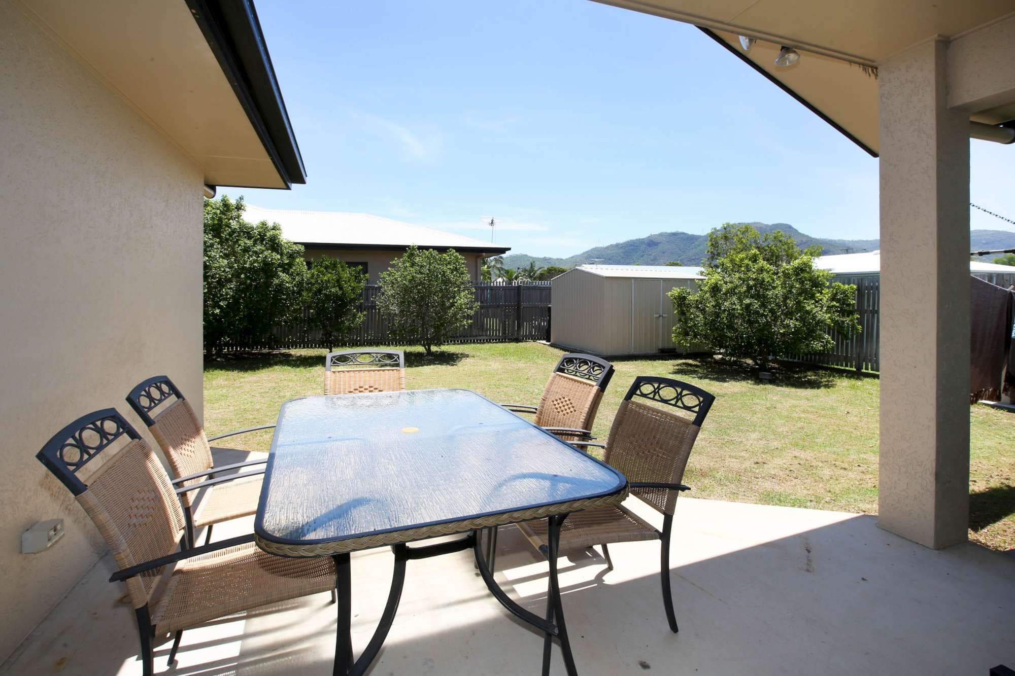 17 Bellamy Street, RASMUSSEN QLD 4815, Rasmussen - Thumbnail 7