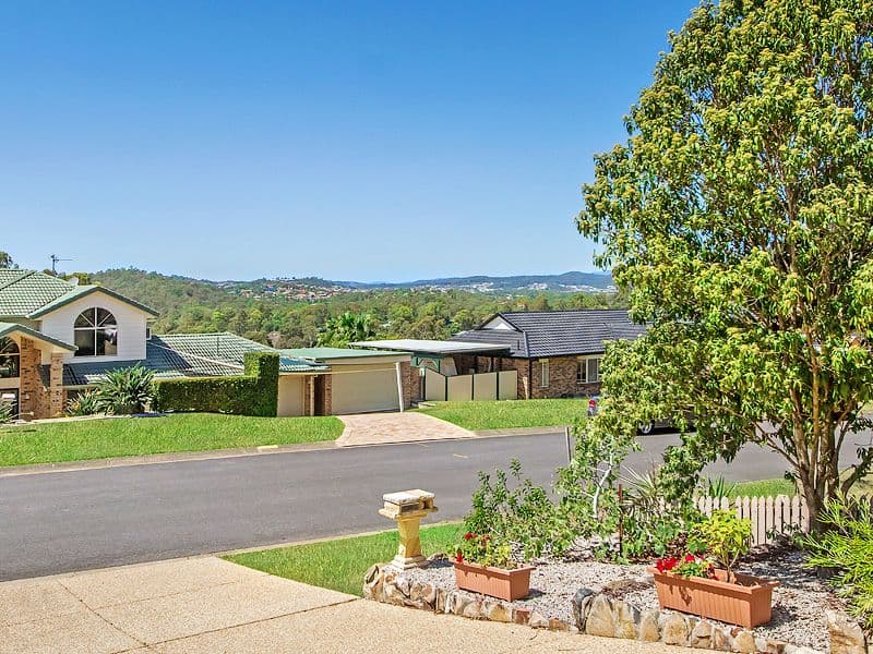 5 Emerson Way, Oxenford QLD 4210, Oxenford - Thumbnail 2
