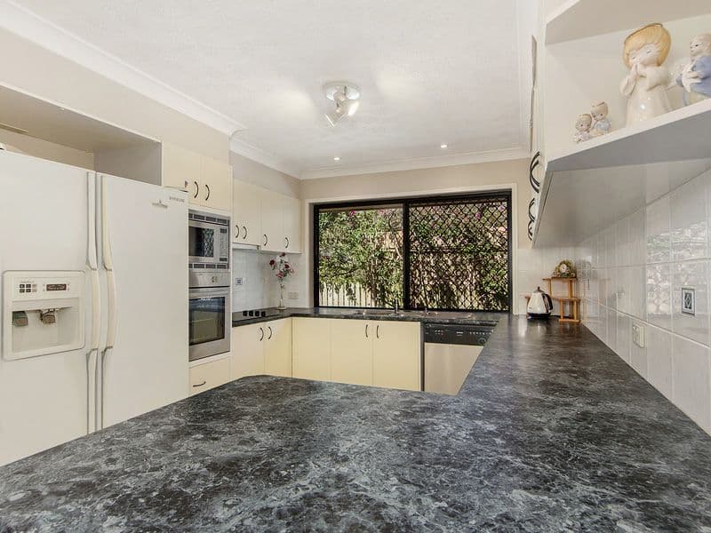 5 Emerson Way, Oxenford QLD 4210, Oxenford - Thumbnail 7