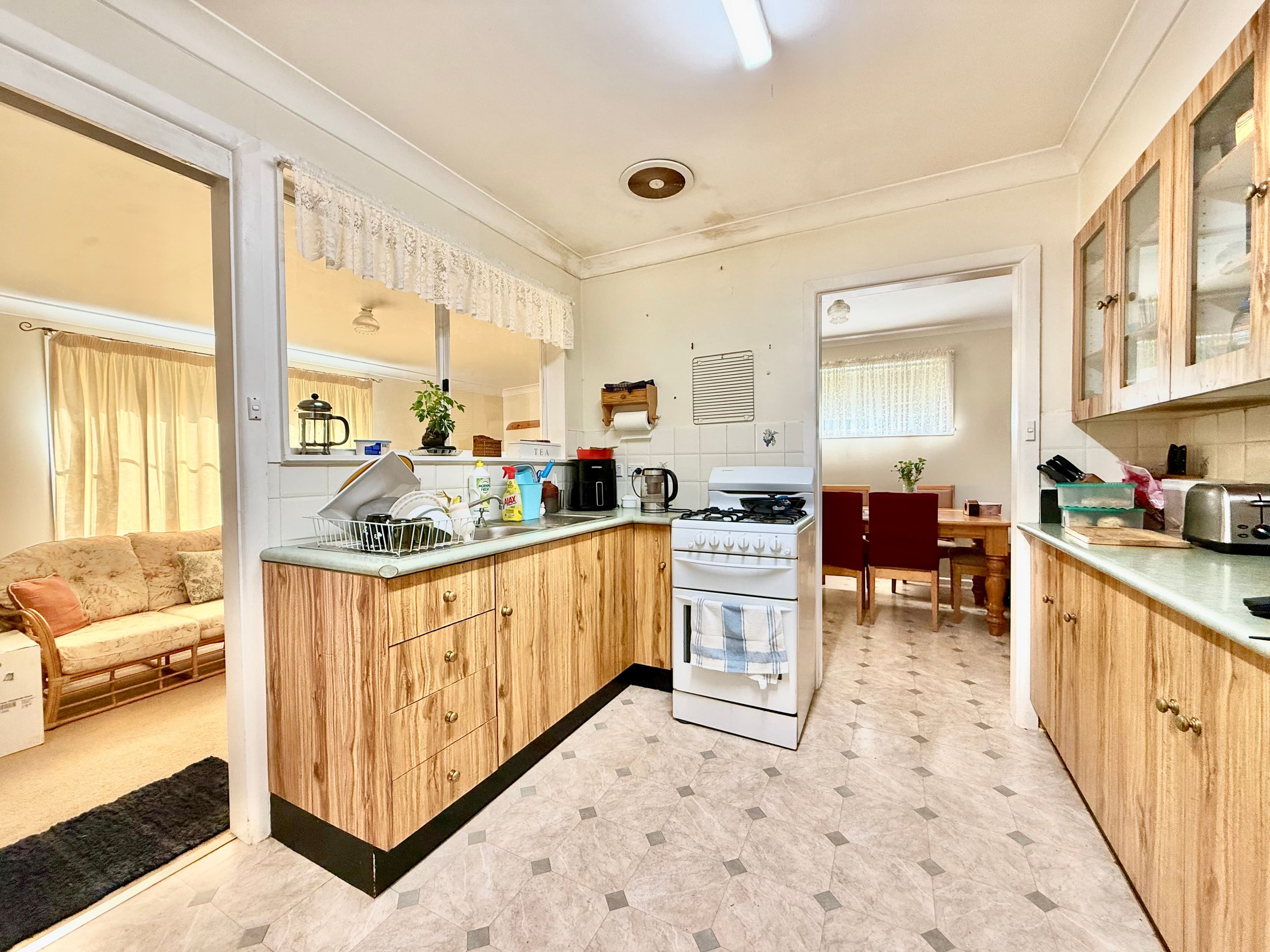 47 Binalong Street, Young NSW 2594, Young - Thumbnail 3