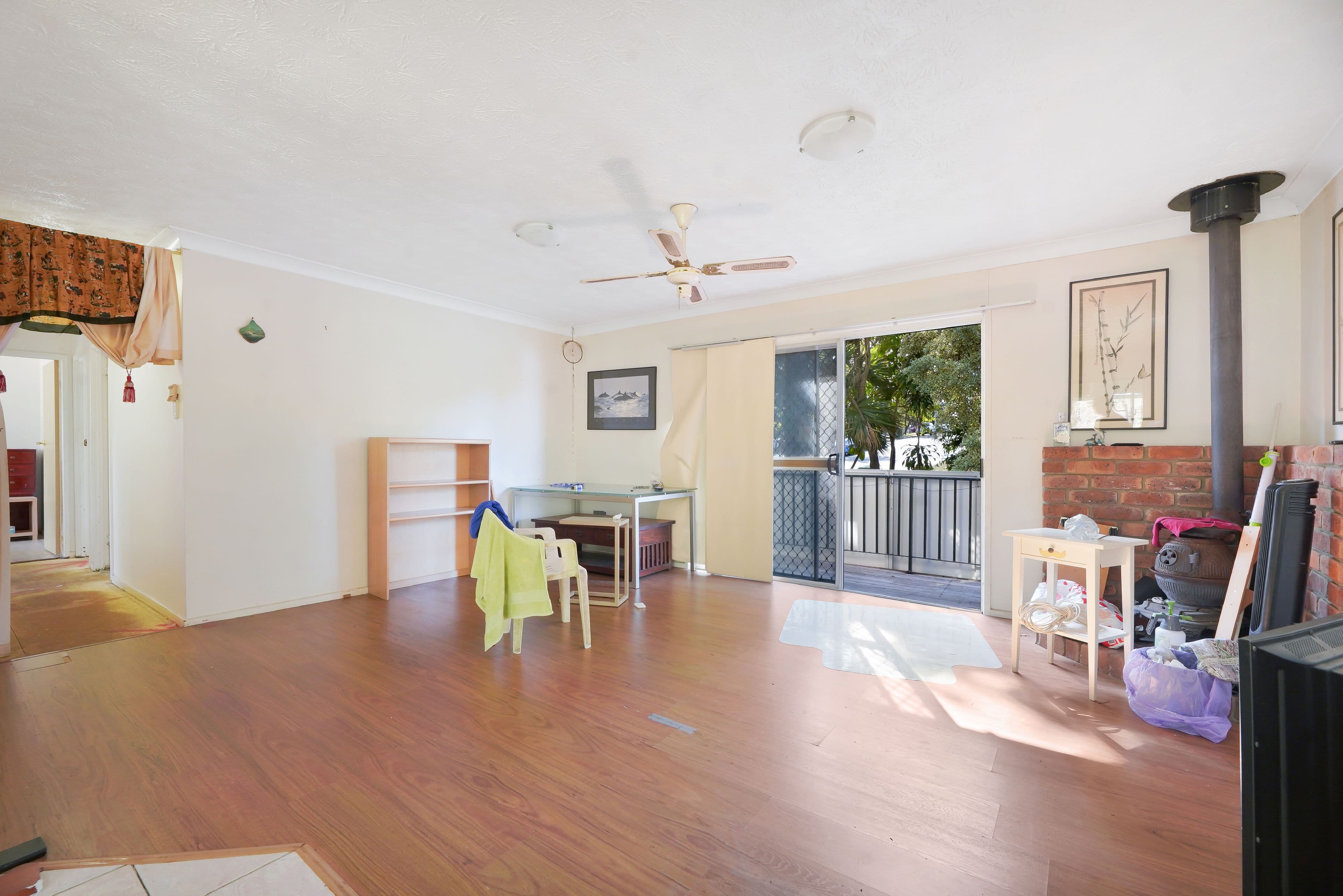 42 Woomera Crescent, Southport QLD 4215, Southport - Thumbnail 6