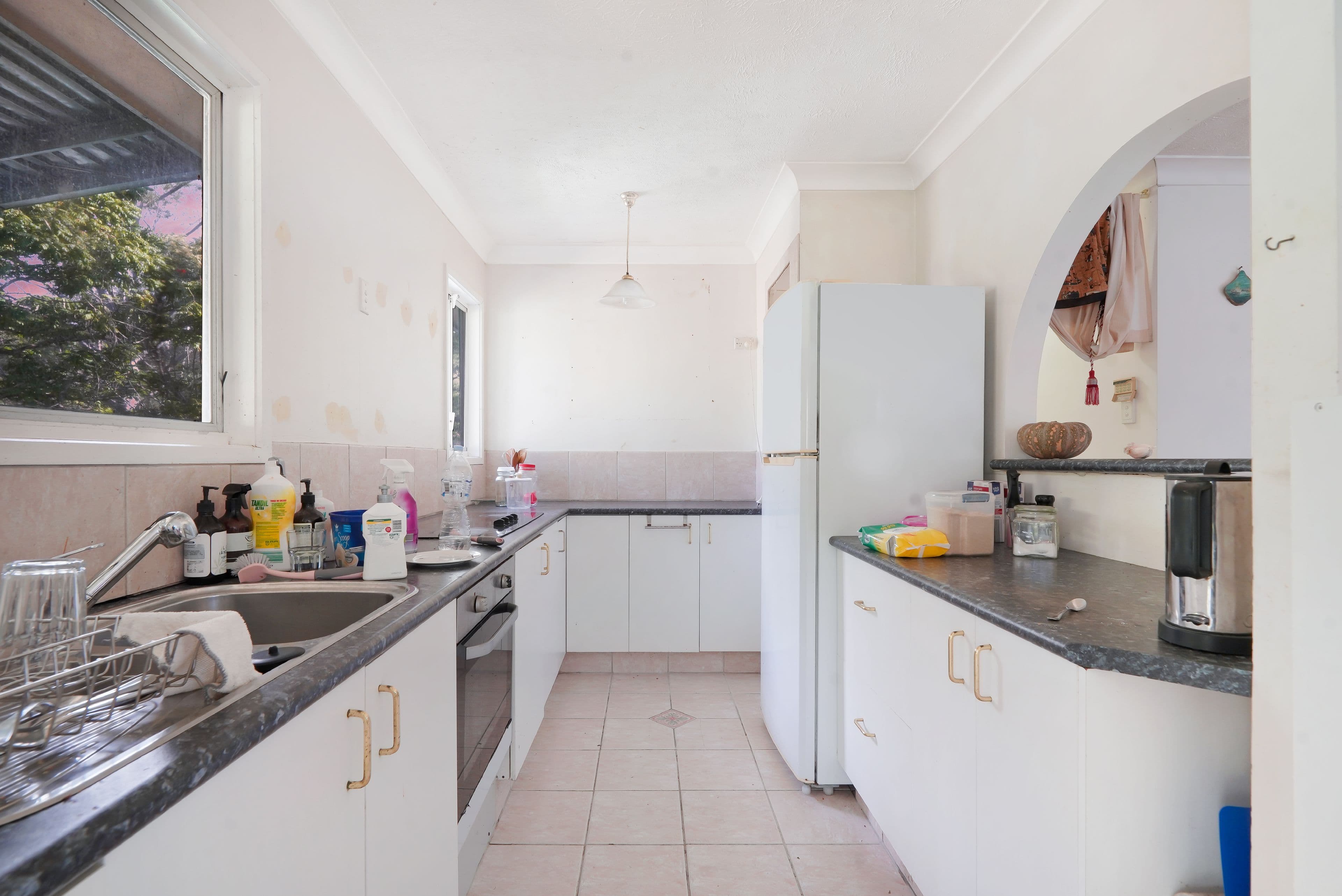 42 Woomera Crescent, Southport QLD 4215, Southport - Thumbnail 7