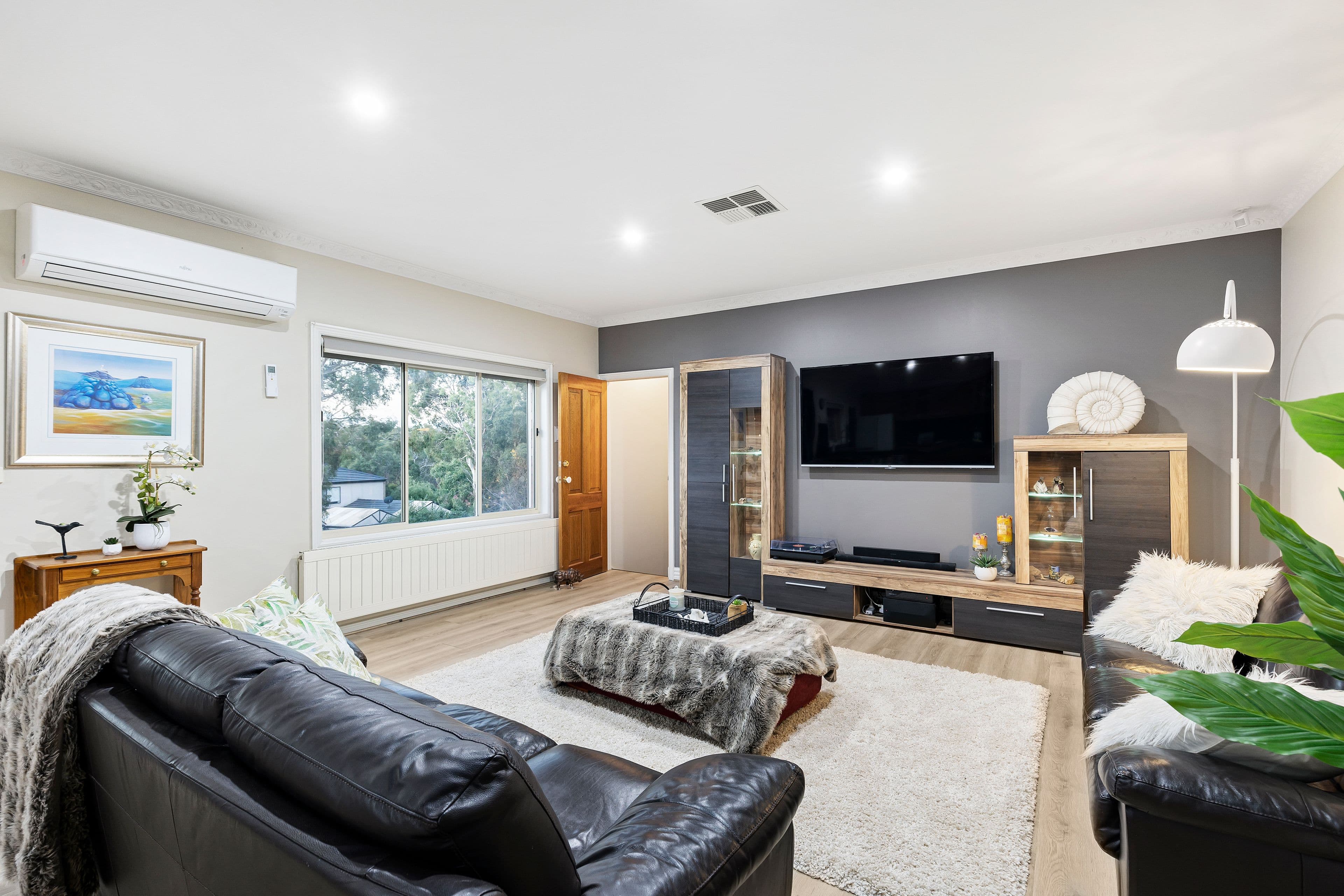 28 Fullwood Drive, Sunbury VIC 3429, Sunbury - Thumbnail 2