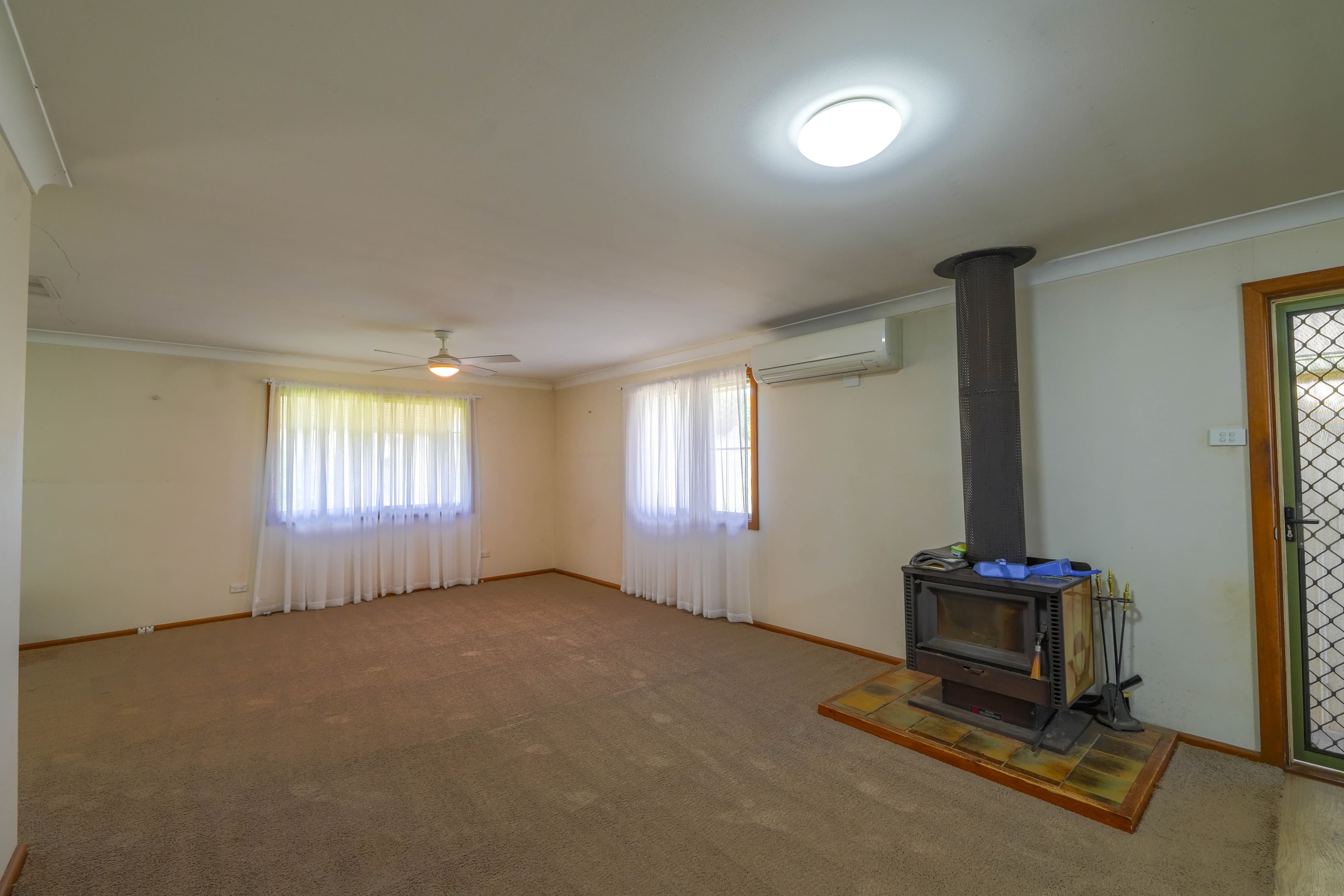 8 Lawson Street, Parkes NSW 2870, Parkes - Thumbnail 4