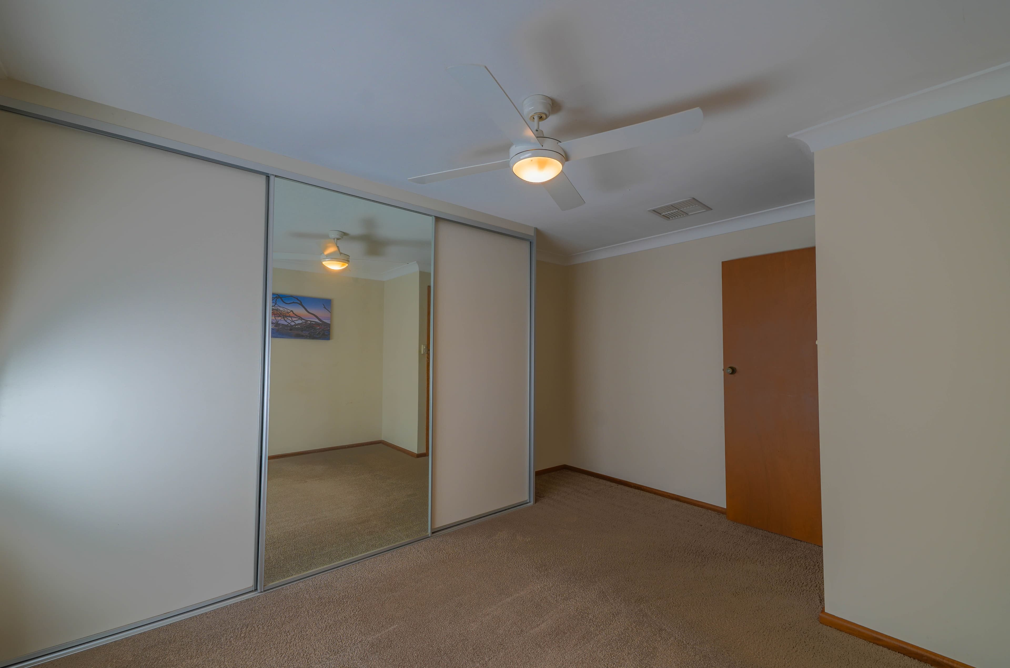 8 Lawson Street, Parkes NSW 2870, Parkes - Thumbnail 5