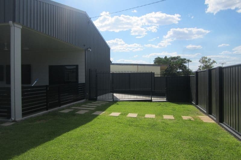 33 East Street, MOUNT ISA QLD 4825, Mount Isa - Thumbnail 2