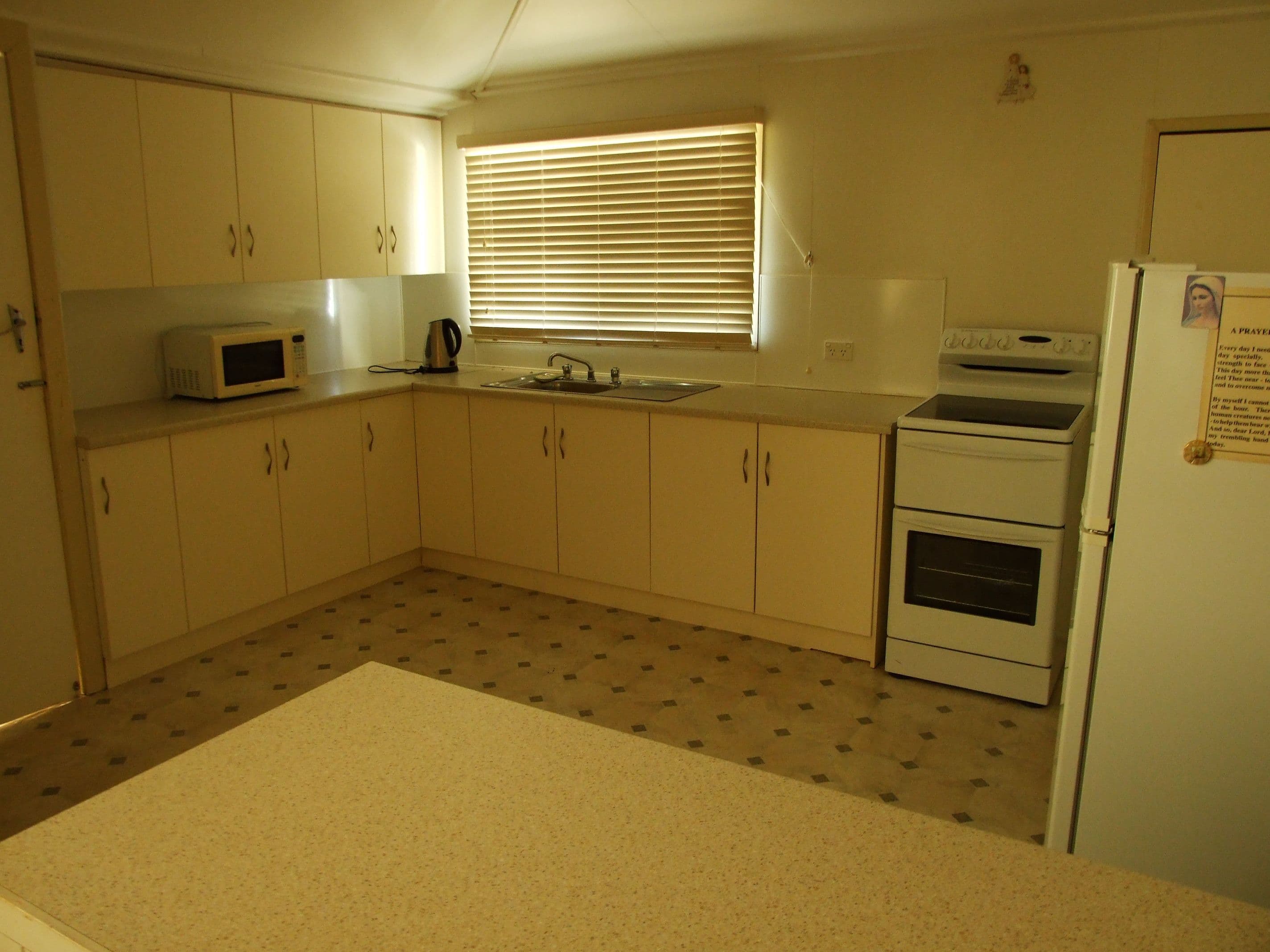 89 Falcon Street, Longreach QLD 4730, Longreach - Thumbnail 5