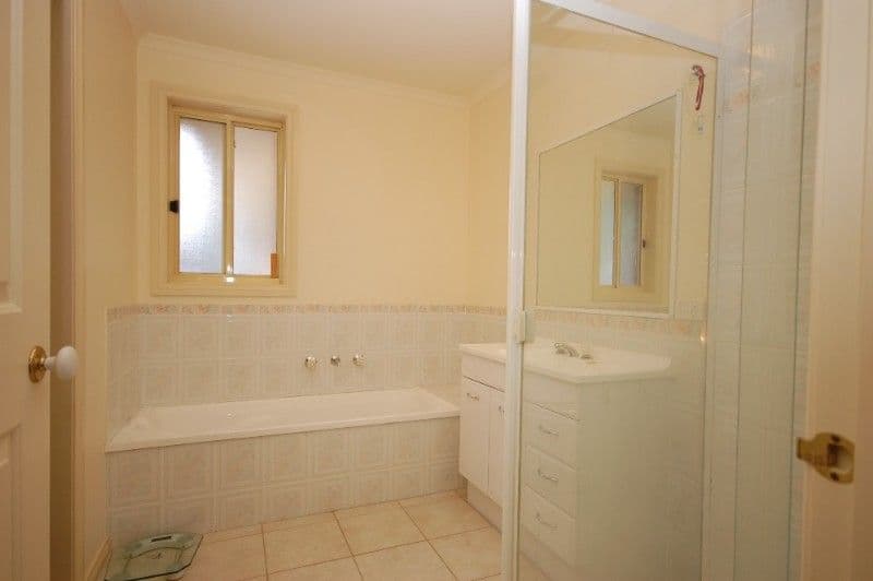 19 Bungalook Rd East, BAYSWATER NORTH VIC 3153, Bayswater North - Thumbnail 6