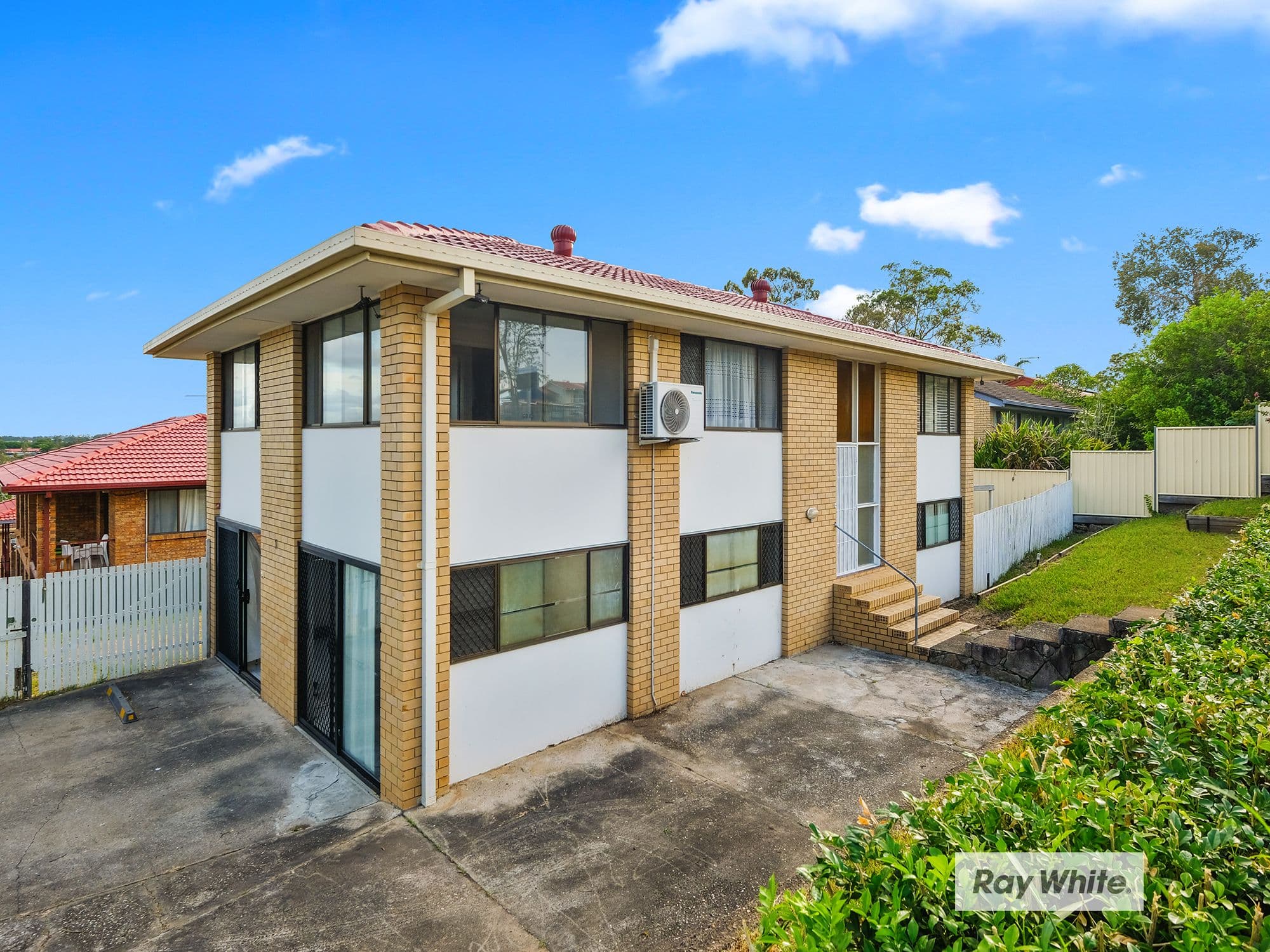 1 AKAMA Road, Durack QLD 4077, Durack - Thumbnail 2