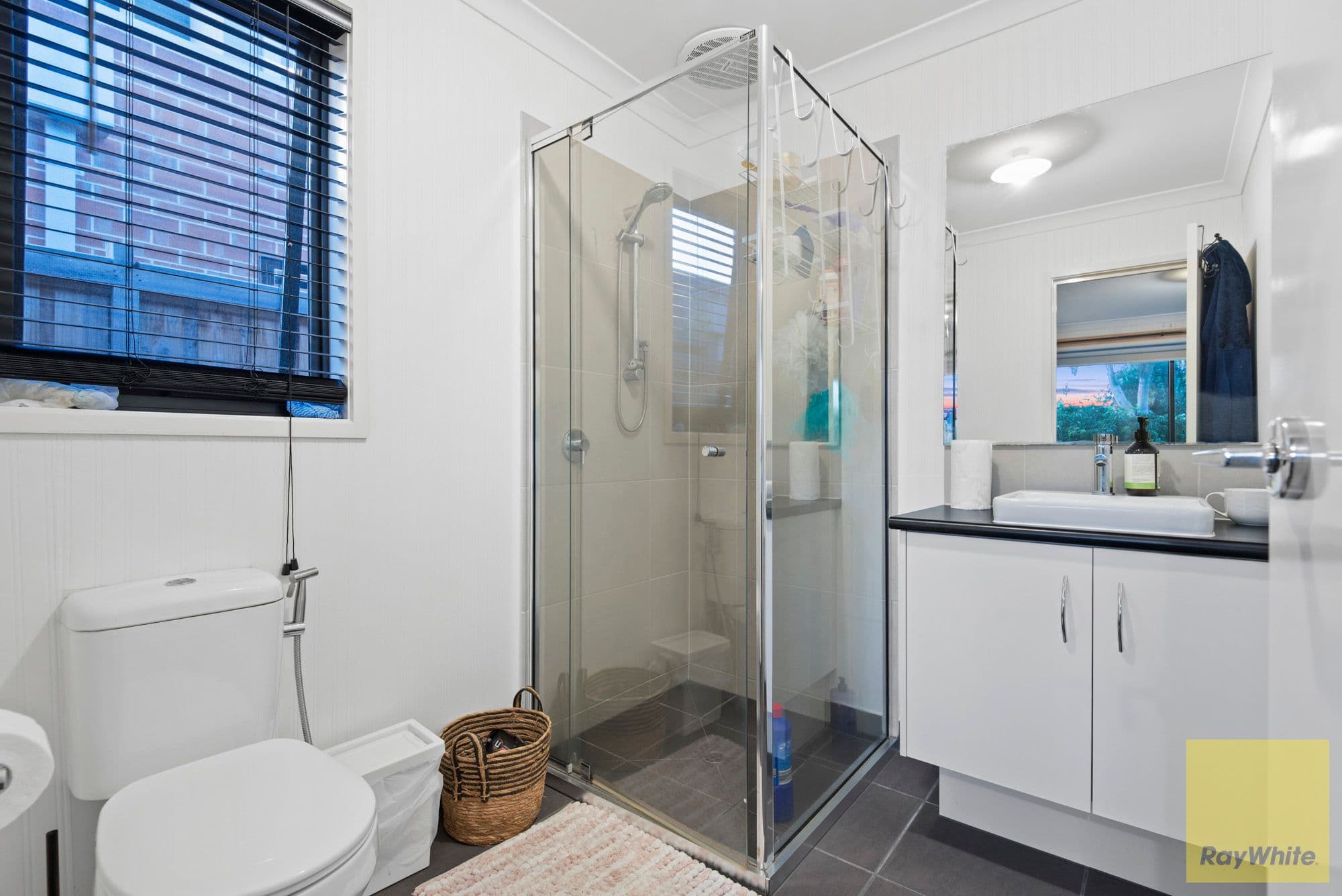 6 Mendoza Street, Truganina VIC 3029, Truganina - Thumbnail 6