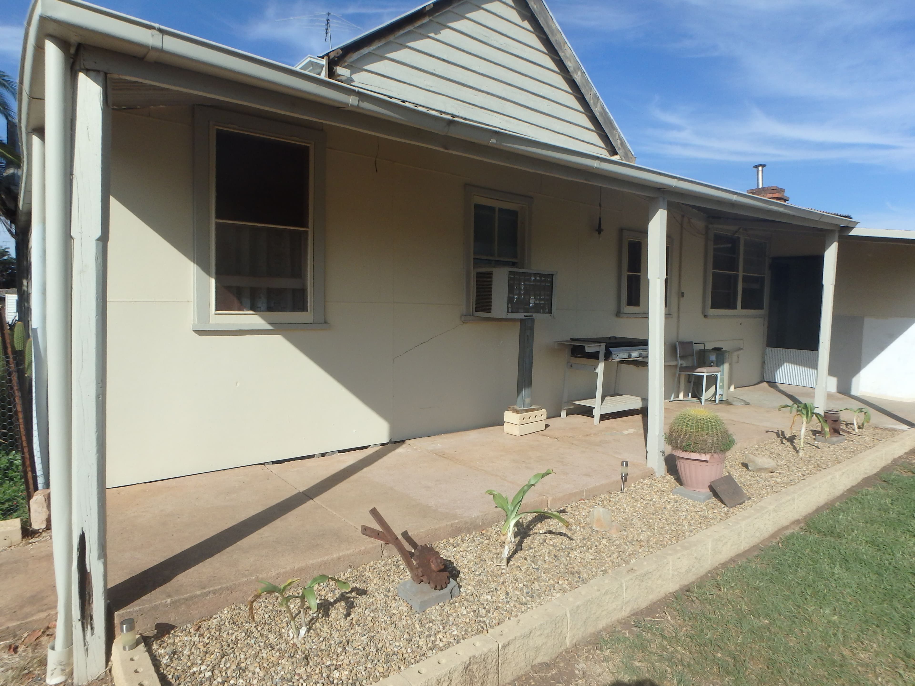 28 DeBoos Street, Barmedman NSW 2668, Barmedman - Thumbnail 2