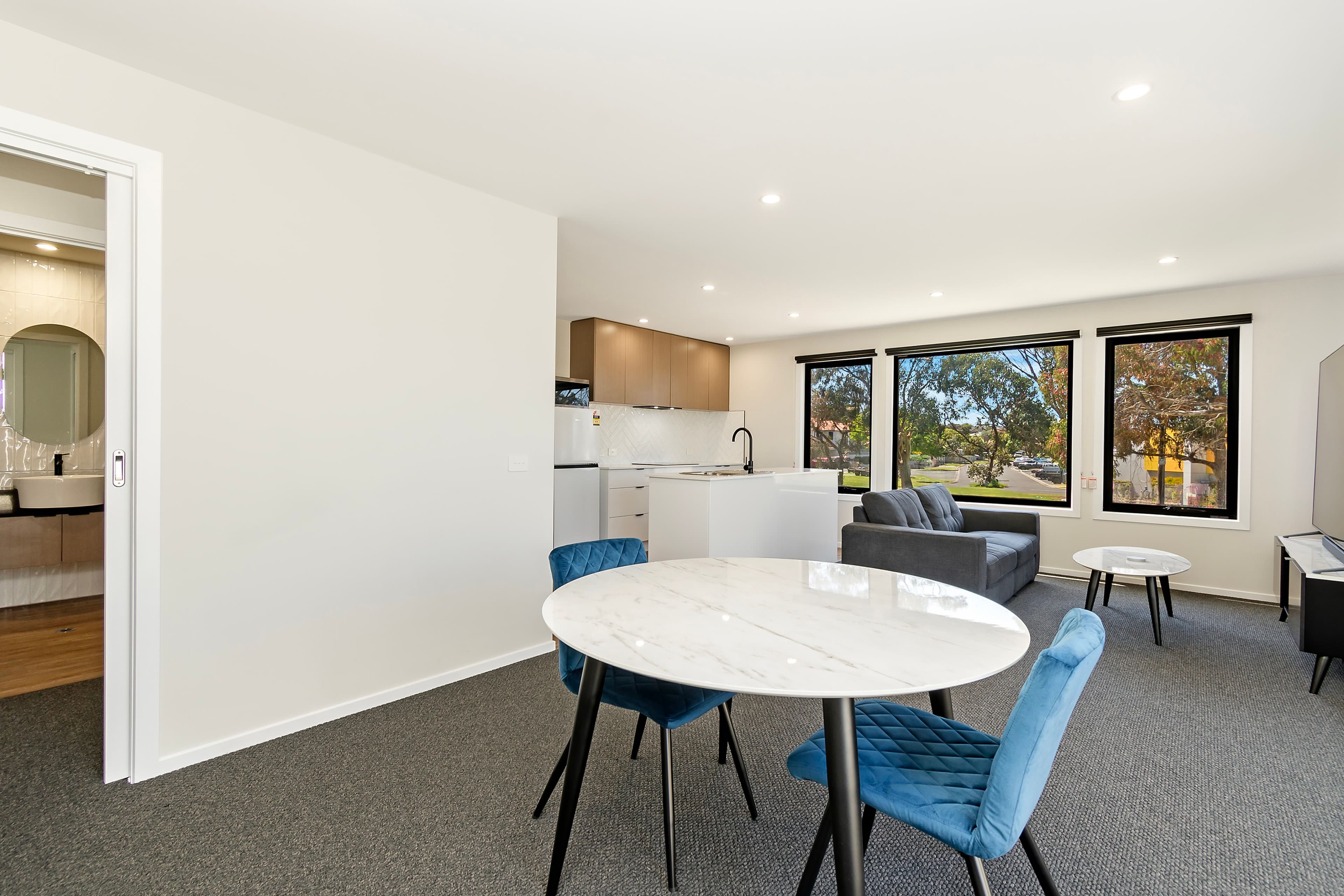 75 Mortlake Road, Warrnambool VIC 3280, Warrnambool - Thumbnail 3