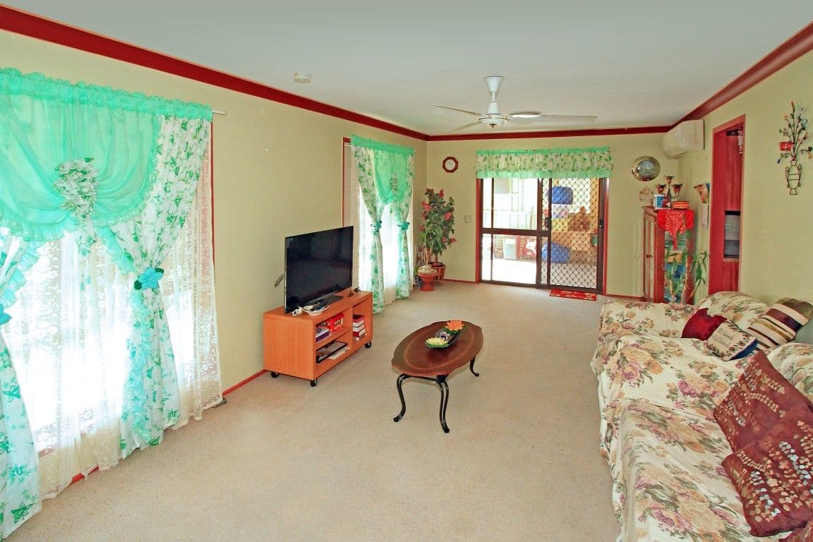 9 Hinton Street, KOONGAL QLD 4701, Koongal - Thumbnail 2