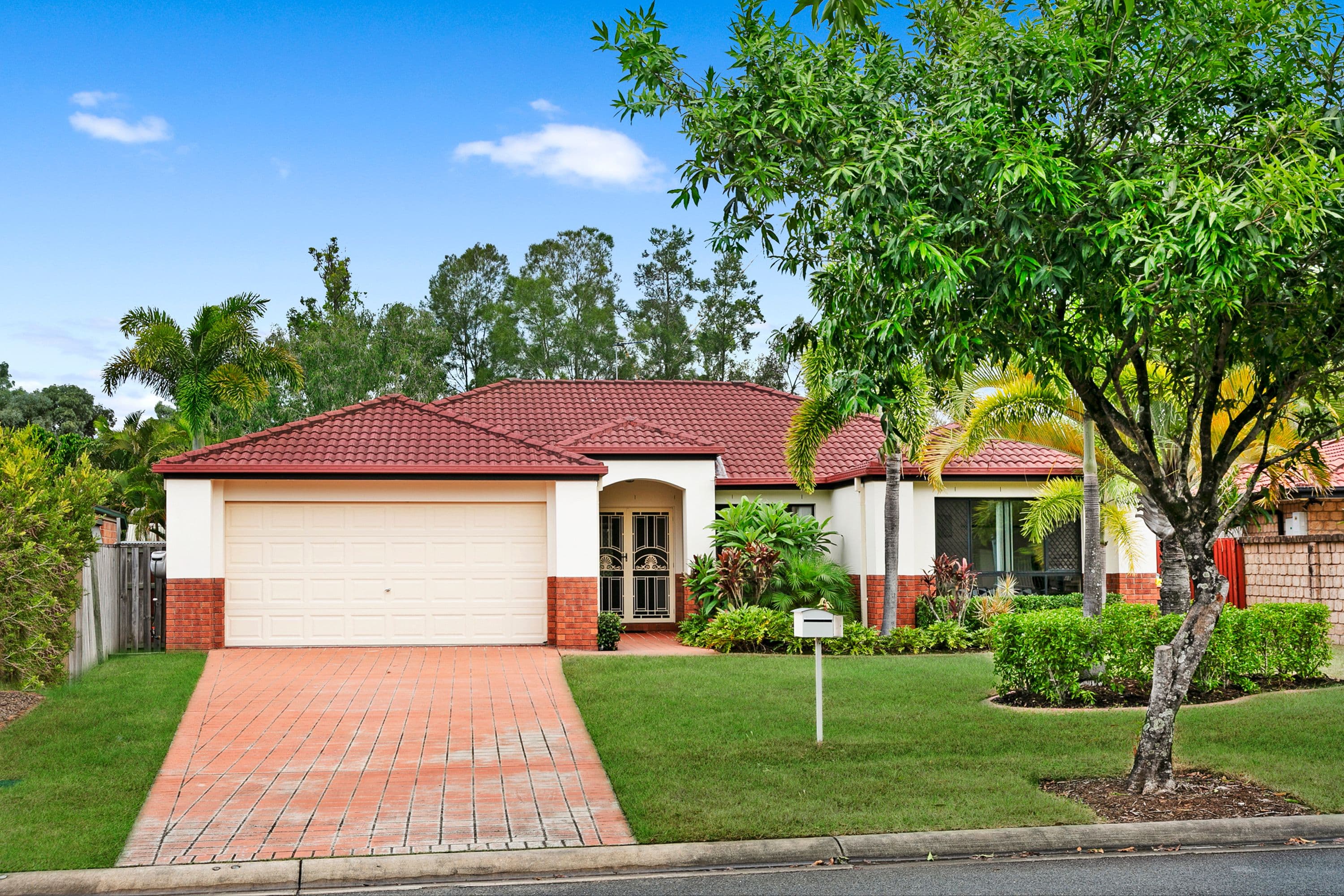 8 Camphor Wood Court, Robina QLD 4226, Robina - Thumbnail 3