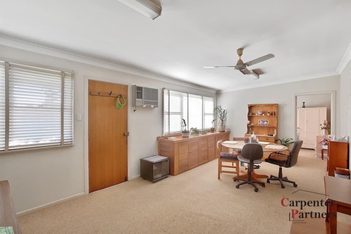 9 Thirlmere Way, TAHMOOR, Tahmoor - Thumbnail 6