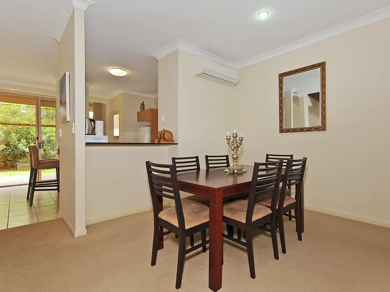 10 Glasshouse Drive, VARSITY LAKES QLD 4227, Varsity Lakes - Thumbnail 4