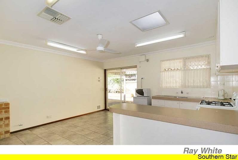 18 Banksia Road, CAMILLO WA 6111, Camillo - Thumbnail 7