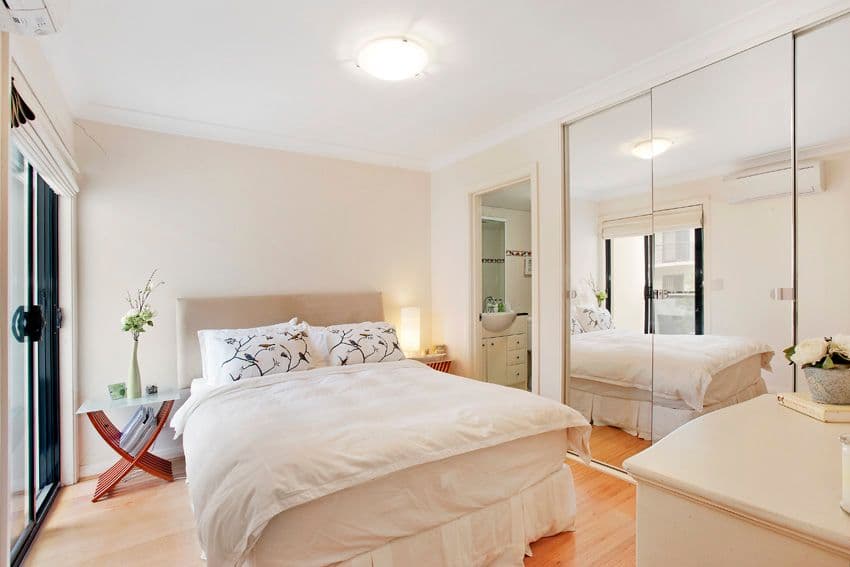 4 Taylors Drive, LANE COVE NSW 2066, Lane Cove North - Thumbnail 2