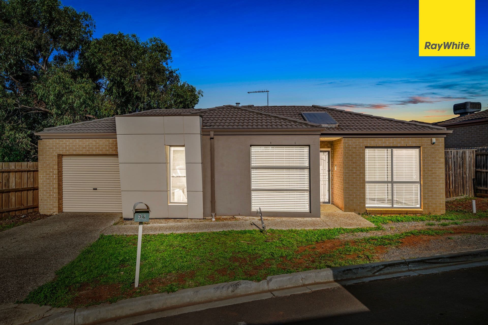 20-22 Roslyn Park Drive, HARKNESS VIC 3337, Harkness - Image 1