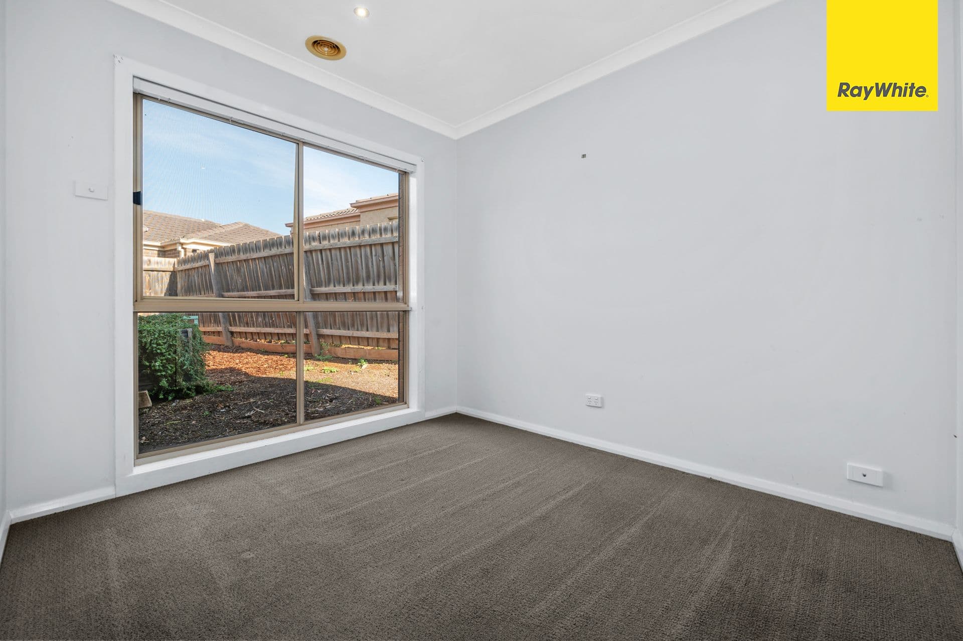 20-22 Roslyn Park Drive, HARKNESS VIC 3337, Harkness - Thumbnail 3