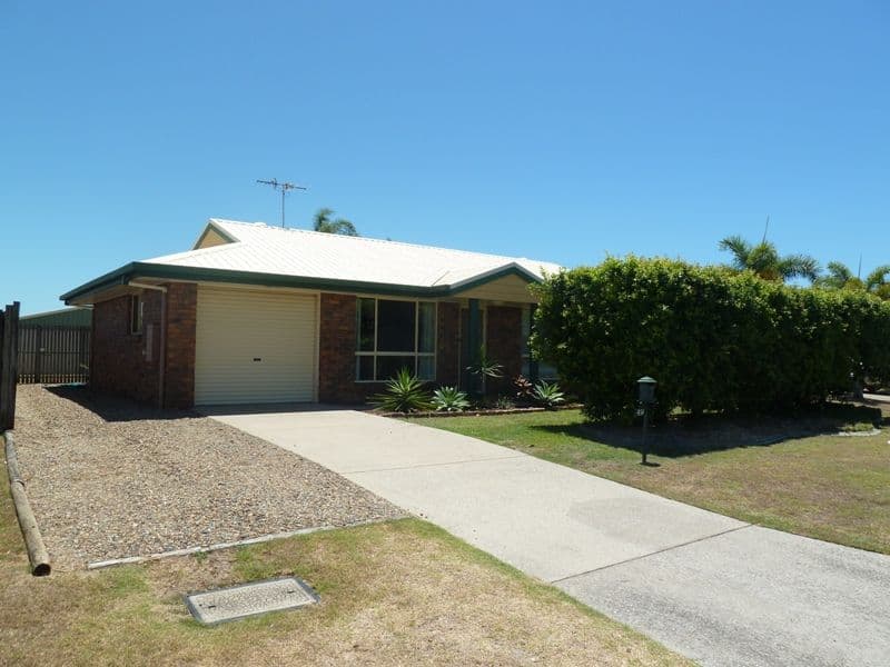 49 Caledonian Drive, BEACONSFIELD QLD 4740, Beaconsfield - Image 1