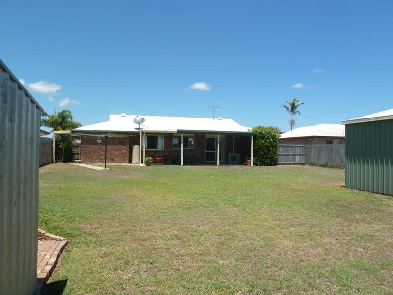 49 Caledonian Drive, BEACONSFIELD QLD 4740, Beaconsfield - Thumbnail 2