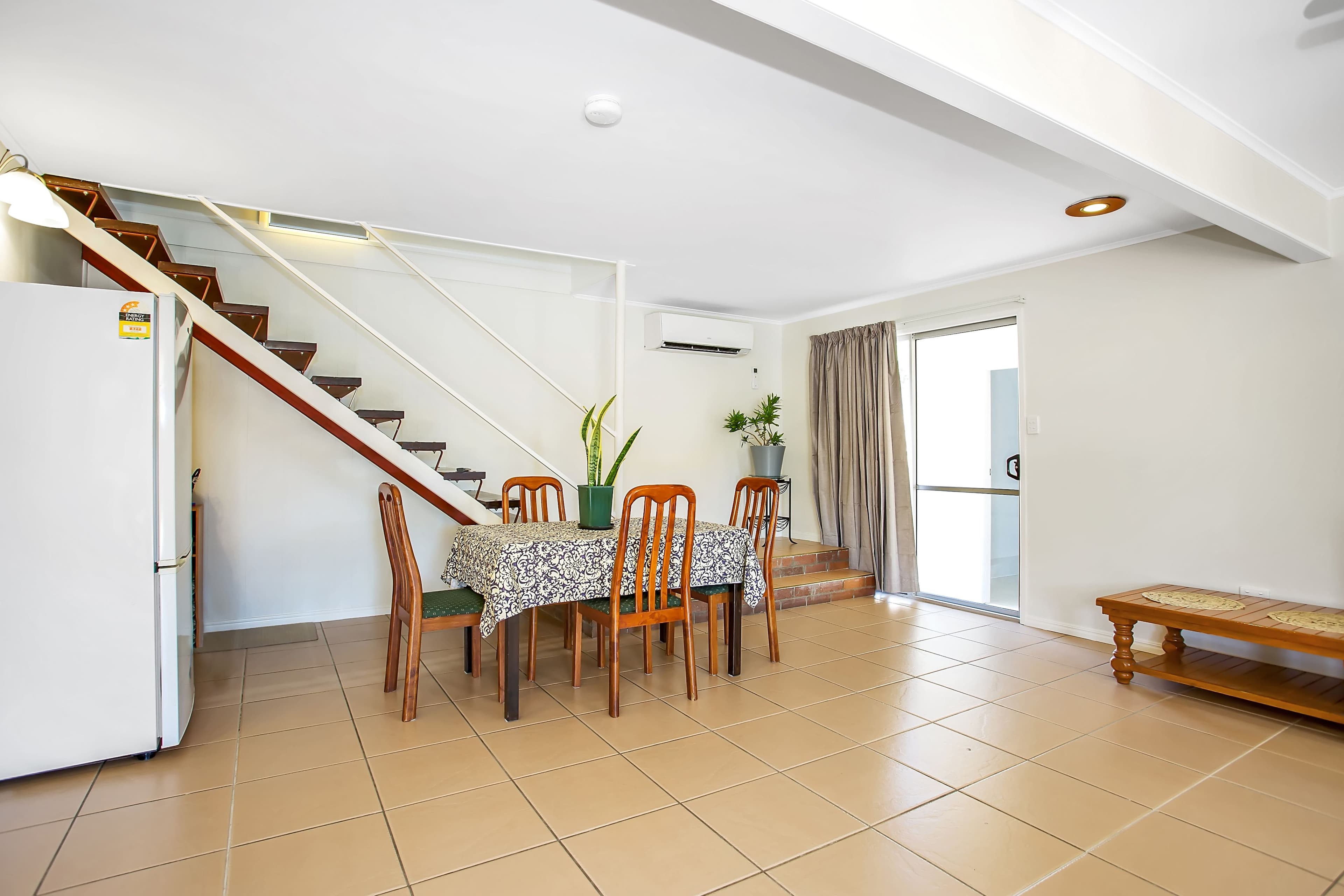 11 Pelican Street, Slade Point QLD 4740, Slade Point - Thumbnail 6