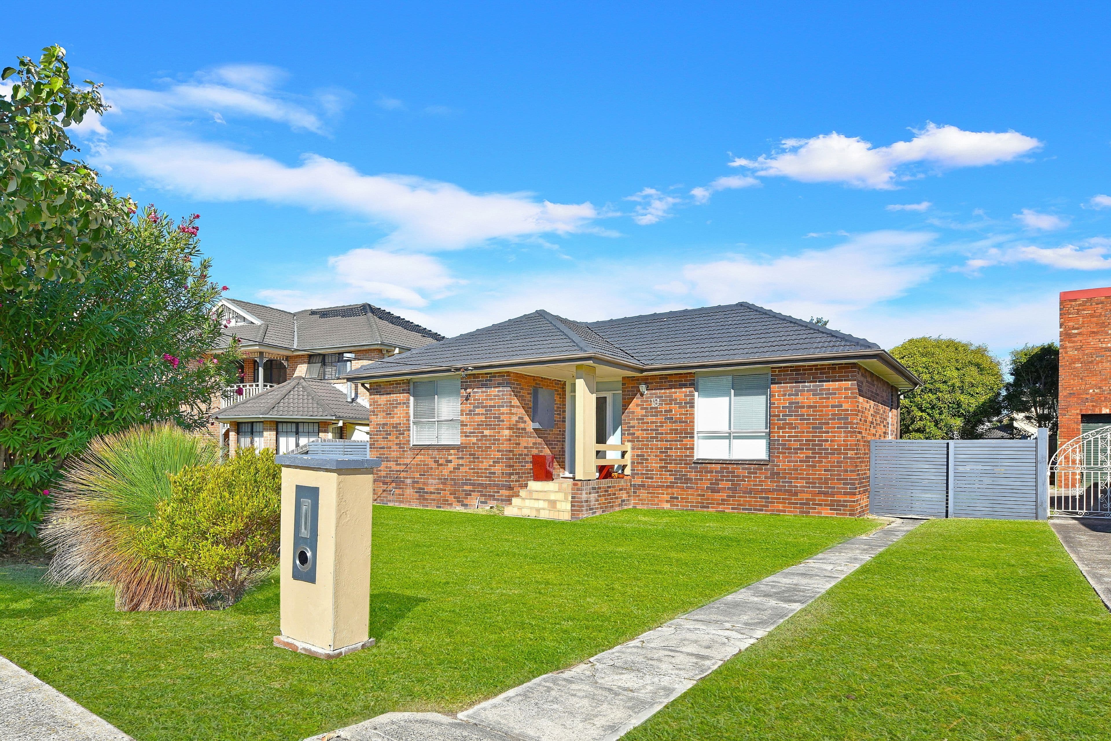 18 Adams Avenue, Malabar - Thumbnail 2