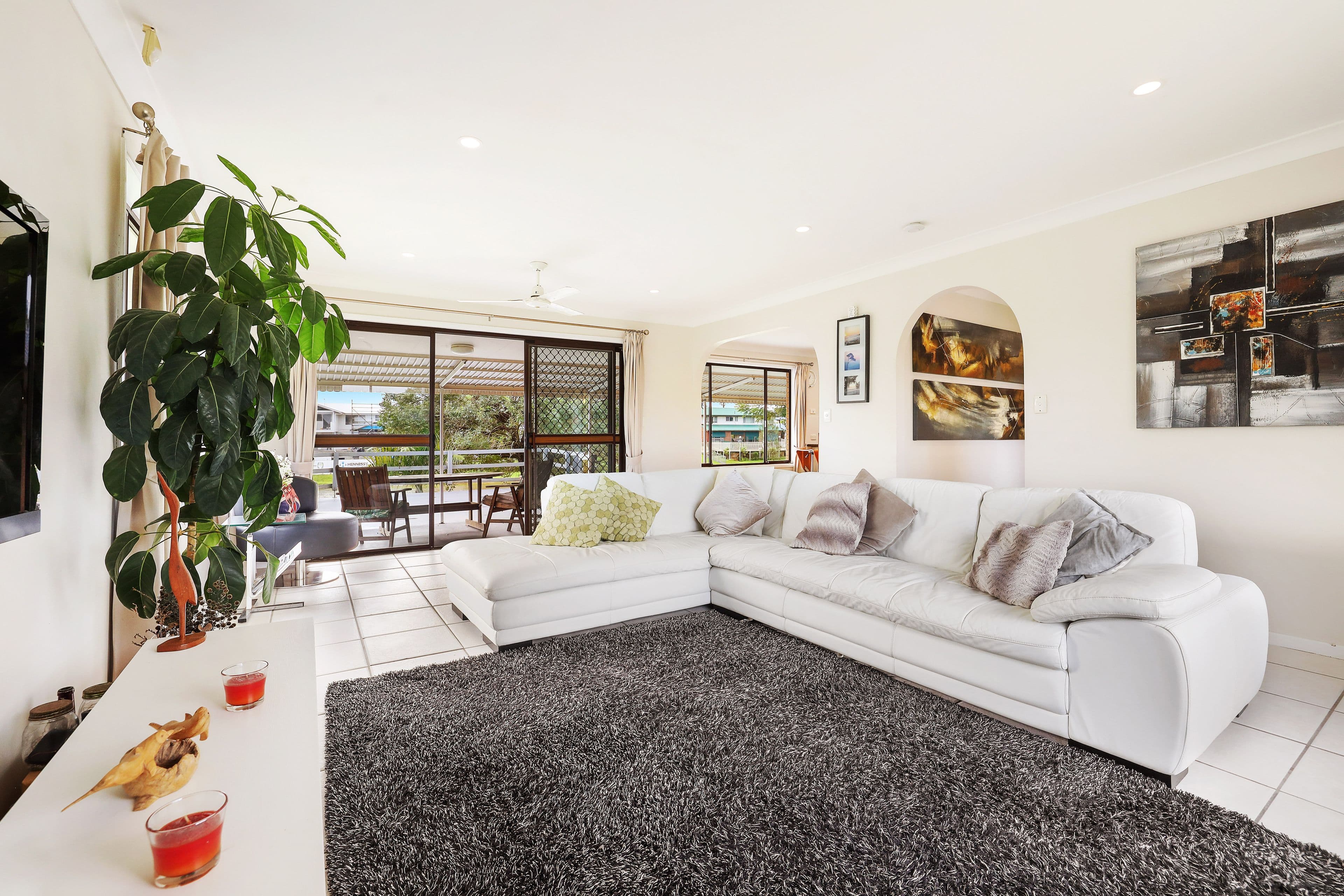 17 Kingfisher Crescent, Burleigh Waters QLD 4220, Burleigh Waters - Thumbnail 5