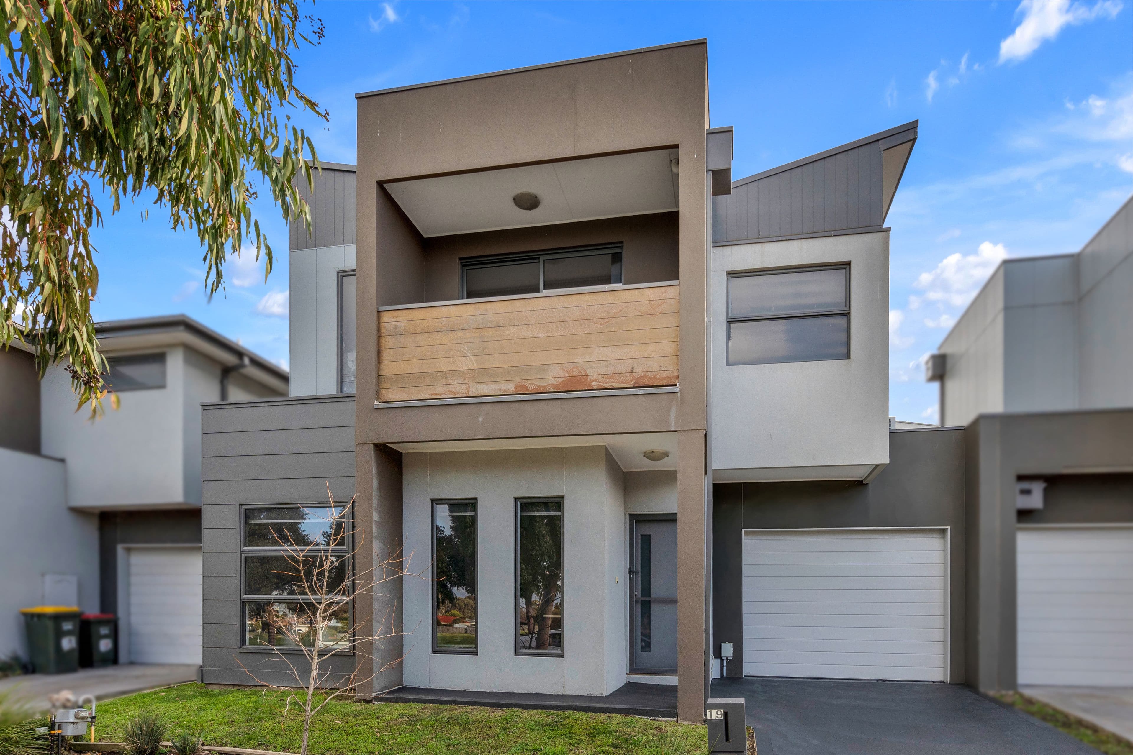 19 Everglade Crescent, Roxburgh Park VIC 3064, Roxburgh Park - Image 1
