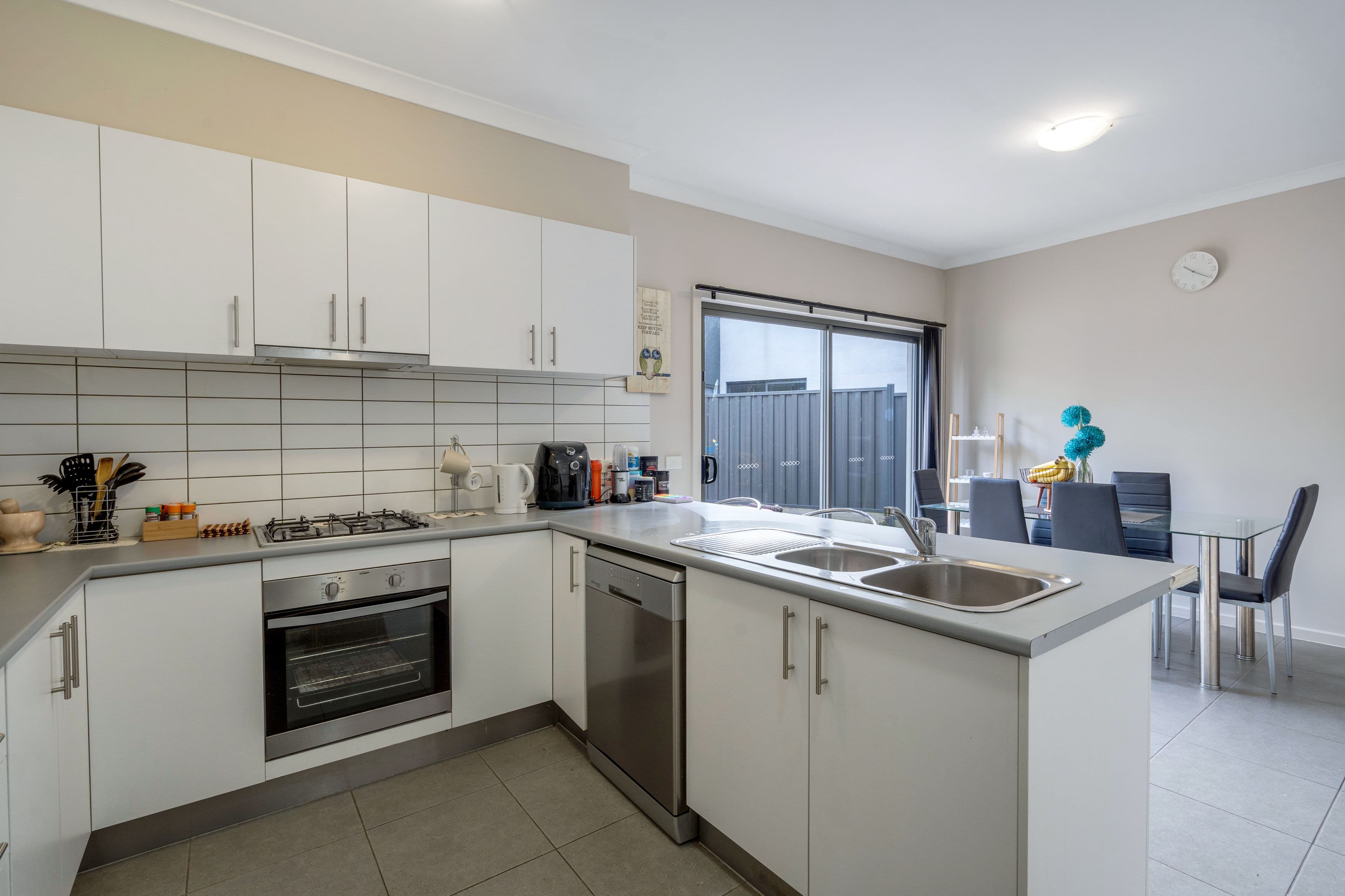 19 Everglade Crescent, Roxburgh Park VIC 3064, Roxburgh Park - Thumbnail 5