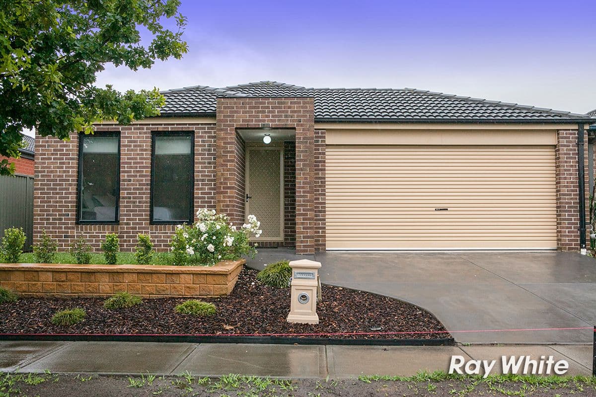 69 Broad Oak Drive, Cranbourne East VIC 3977, Cranbourne East - Image 1