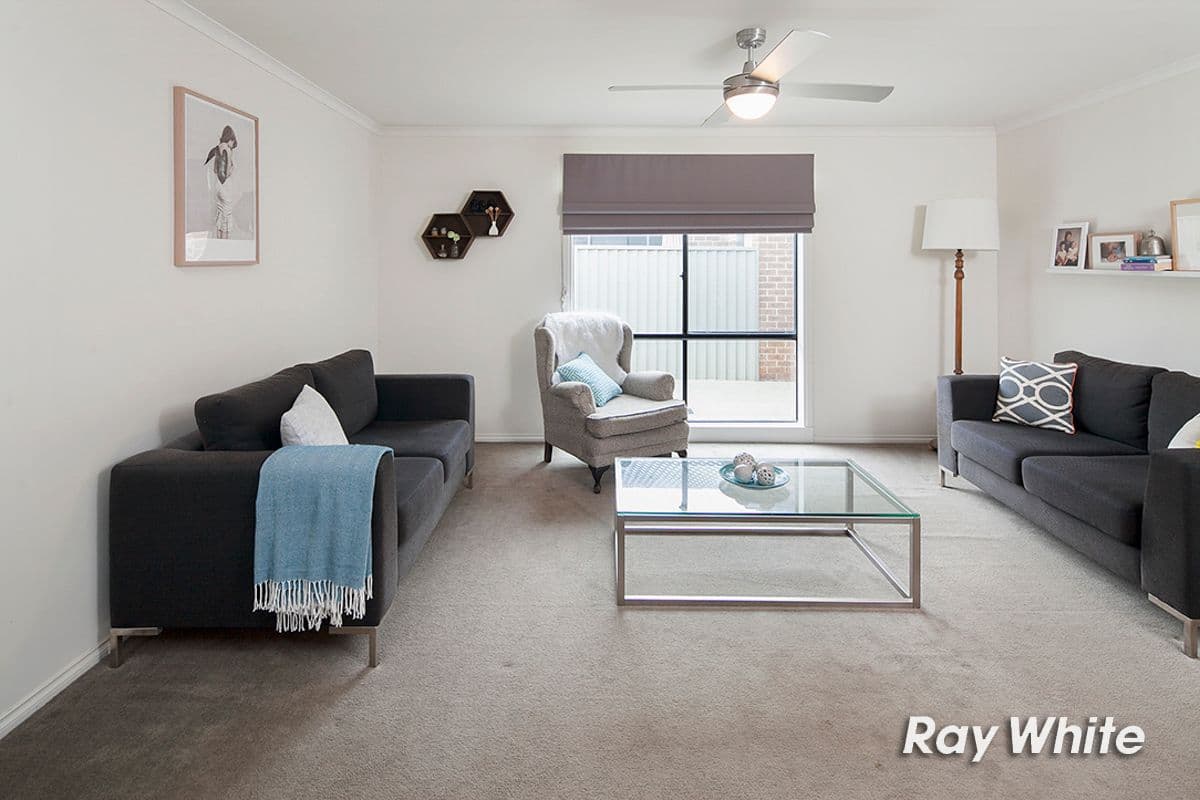 69 Broad Oak Drive, Cranbourne East VIC 3977, Cranbourne East - Thumbnail 5