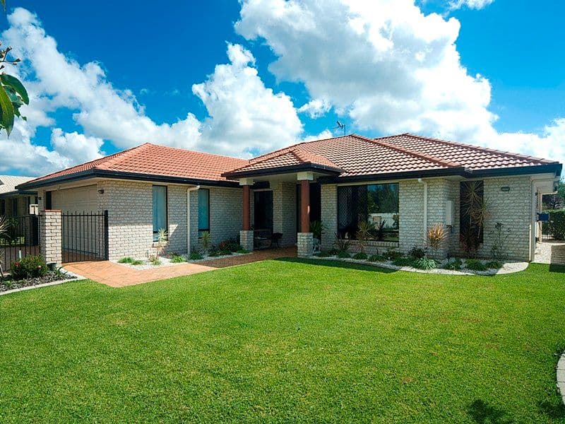 27 Hartley Crescent, PELICAN WATERS QLD 4551, Pelican Waters - Thumbnail 3
