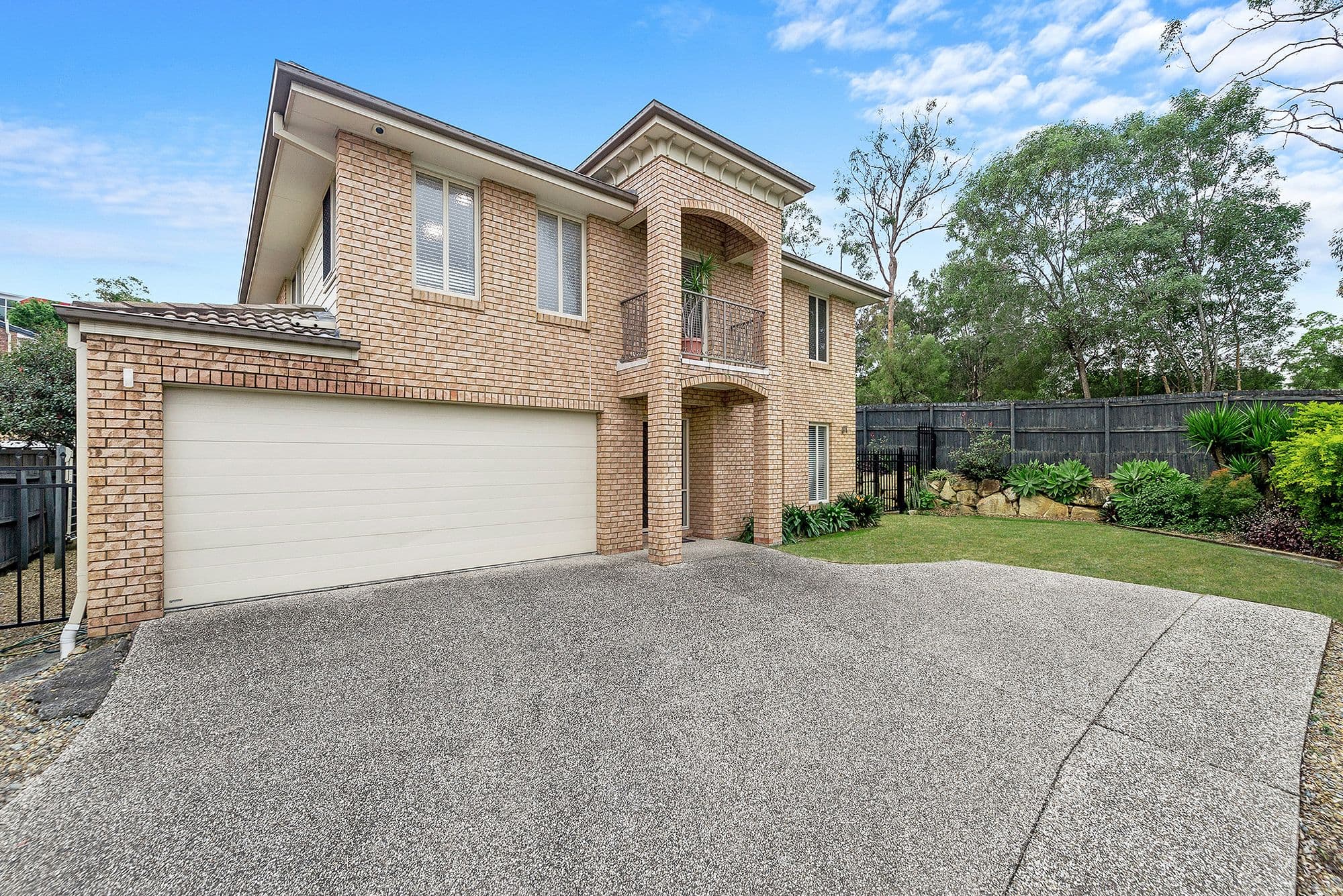 5 Lunar Place, Bridgeman Downs QLD 4035, Bridgeman Downs - Thumbnail 2