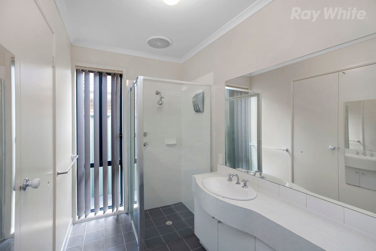 27 Mercedes Drive, Holden Hill SA 5088, Holden Hill - Thumbnail 4