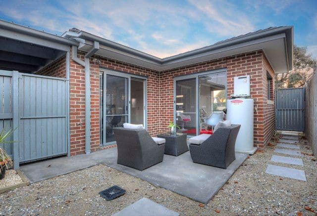 60 Leonard Avenue, GLENROY VIC 3046, Glenroy - Thumbnail 8