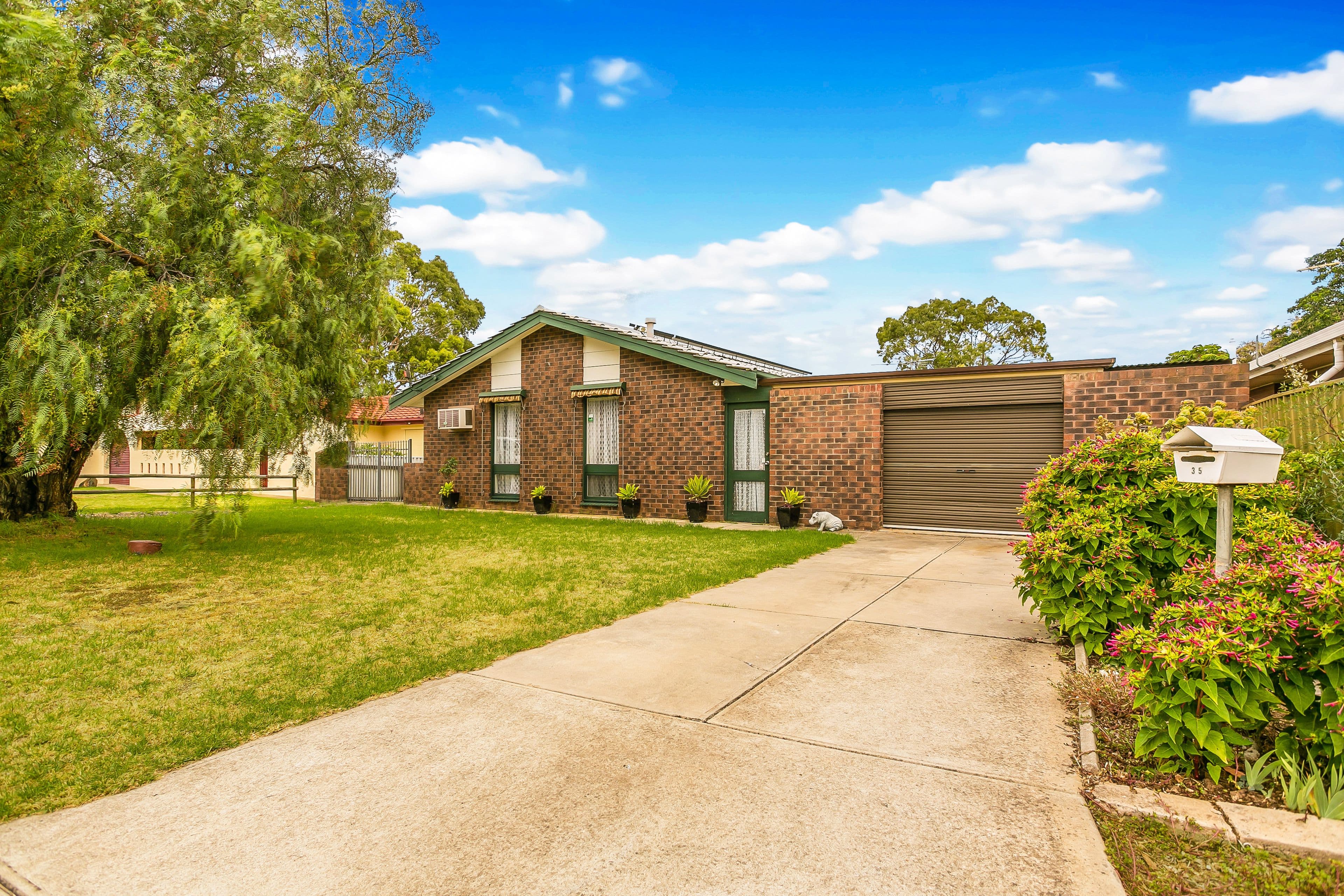 35 Abbott Avenue, Morphett Vale SA 5162, Morphett Vale - Image 1