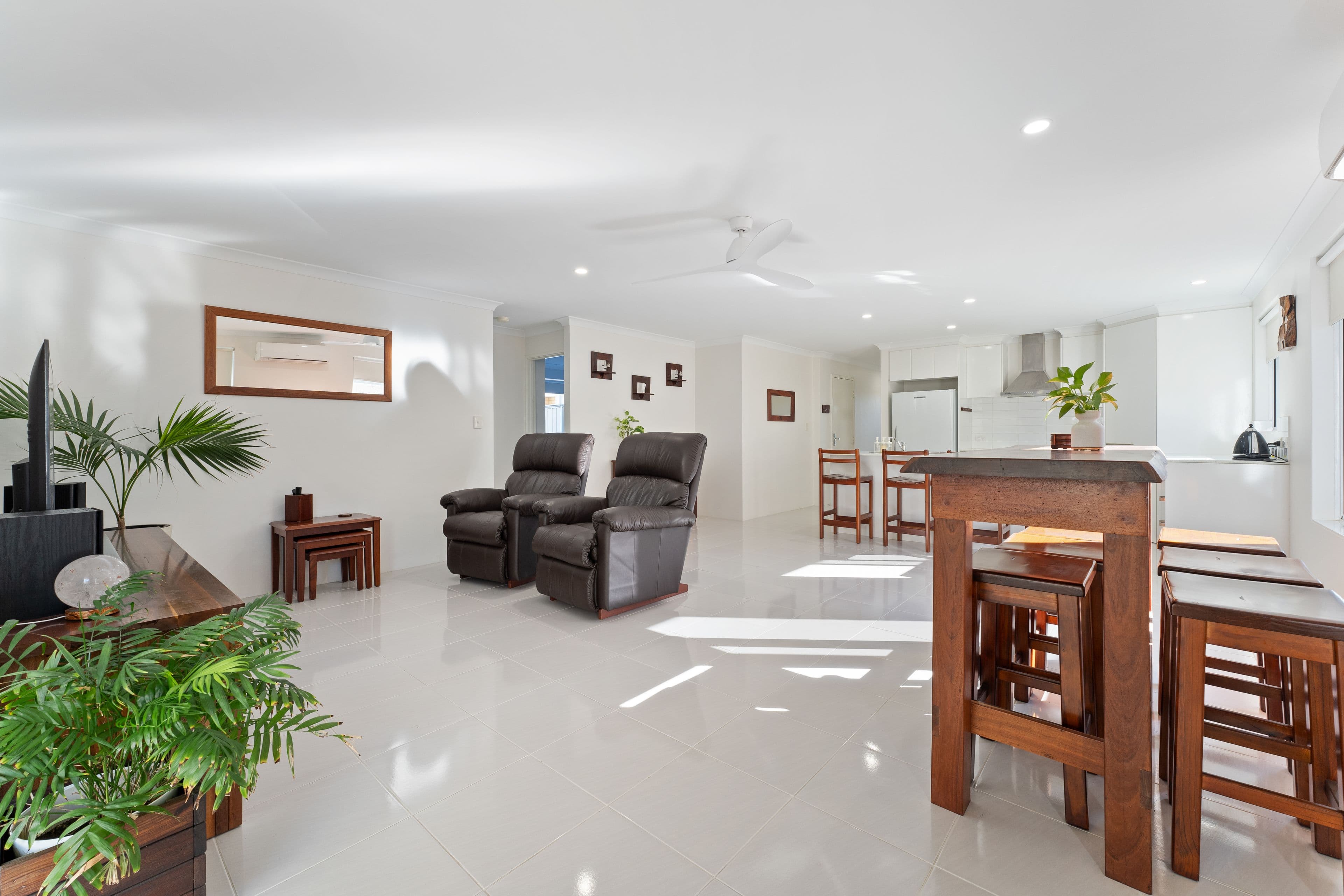 8 Hocking Bend, Baldivis WA 6171, Baldivis - Thumbnail 2