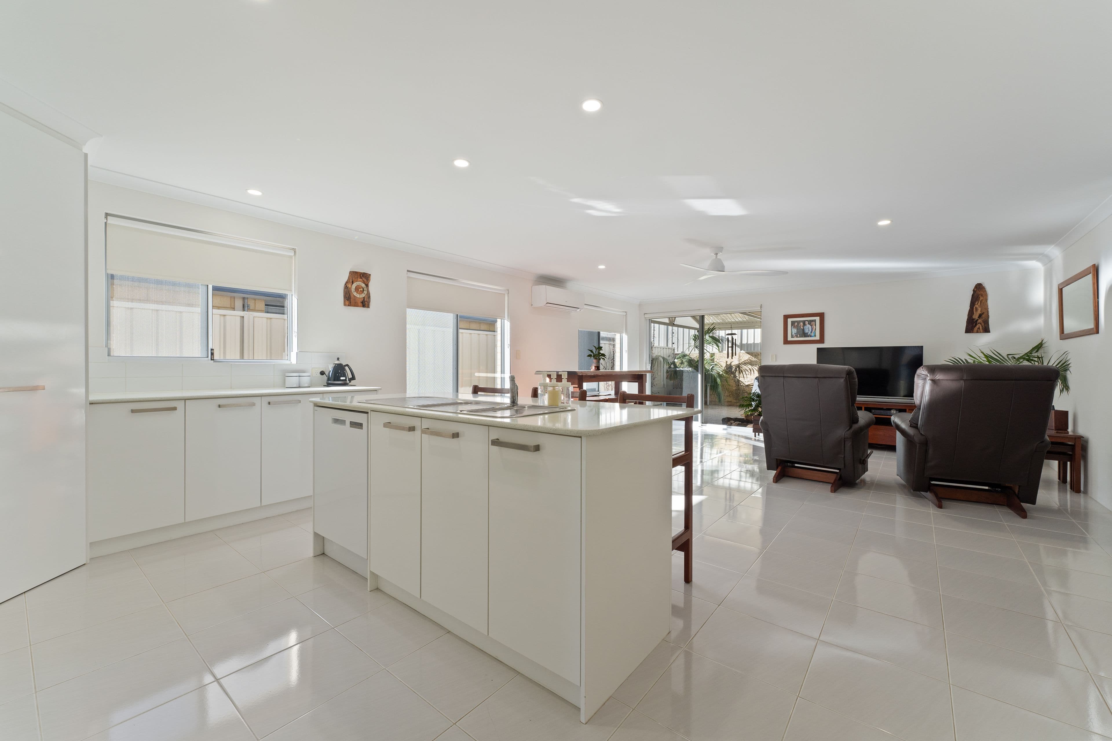 8 Hocking Bend, Baldivis WA 6171, Baldivis - Thumbnail 8