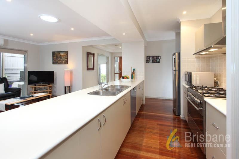 25 Lomandra Place,,  Chapel Hill, Chapel Hill - Thumbnail 3