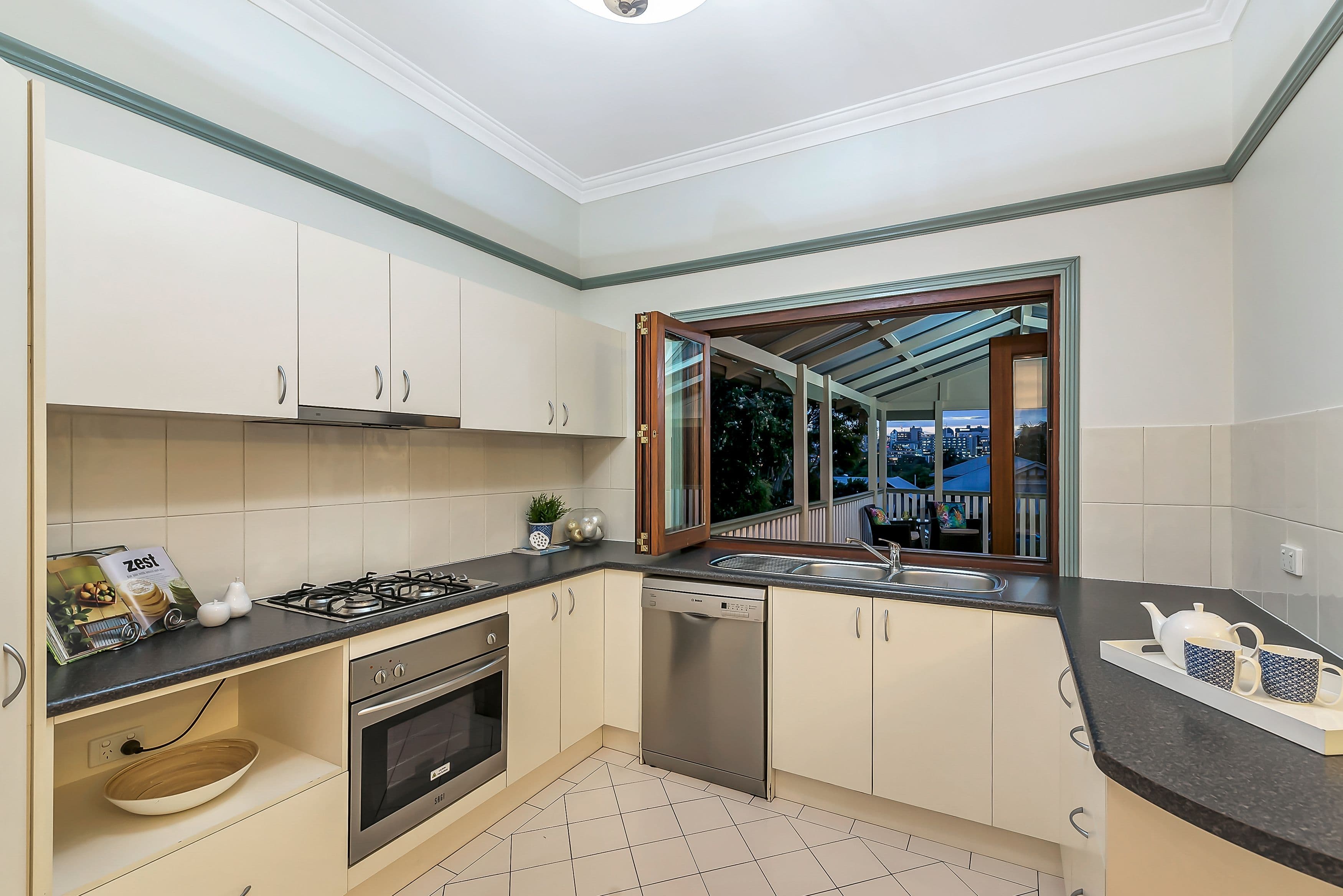 43 Newmarket Road, Windsor QLD 4030, Windsor - Thumbnail 4