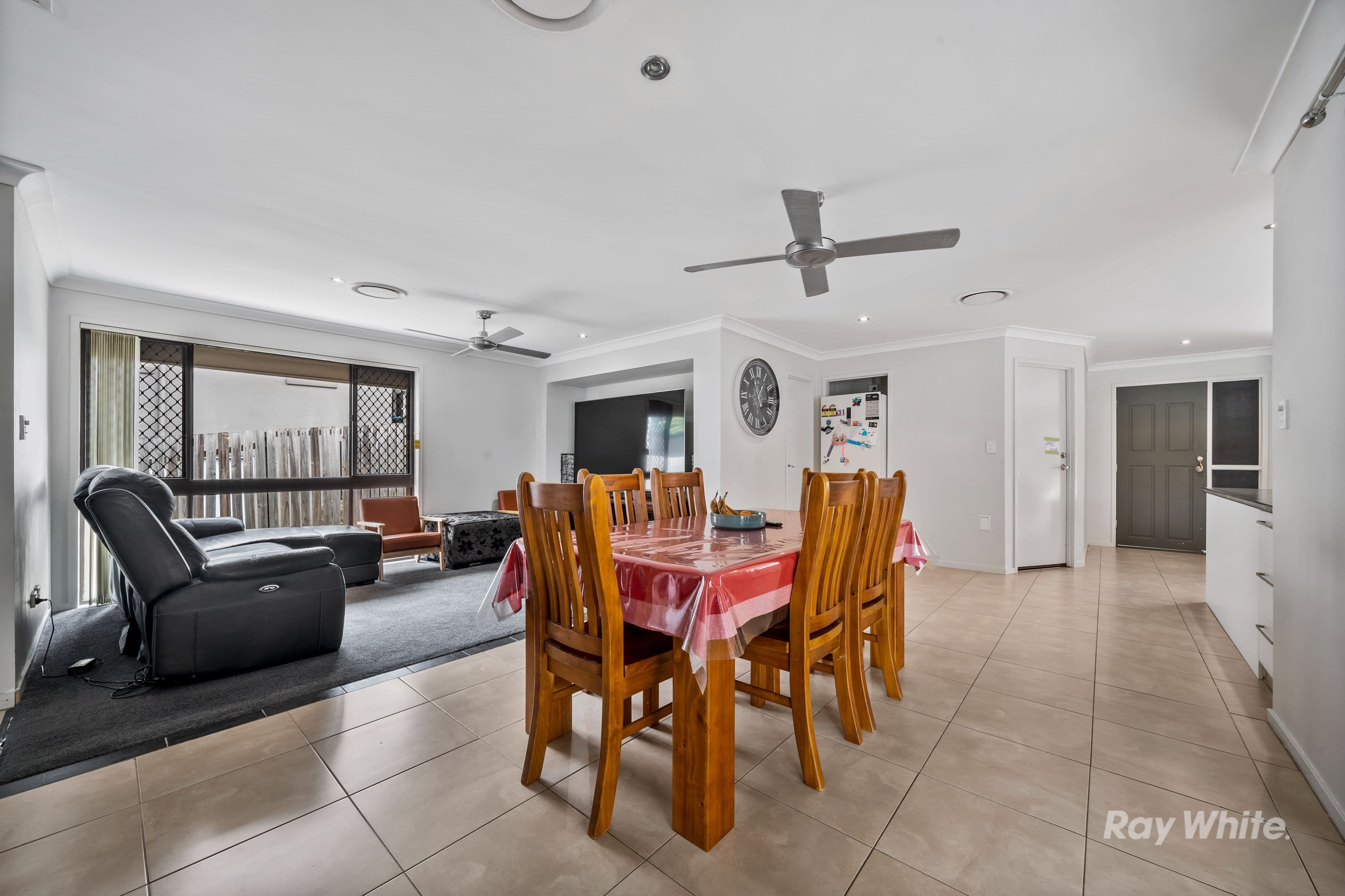 32 Robert Stanley Drive, Mount Warren Park QLD 4207, Mount Warren Park - Thumbnail 8