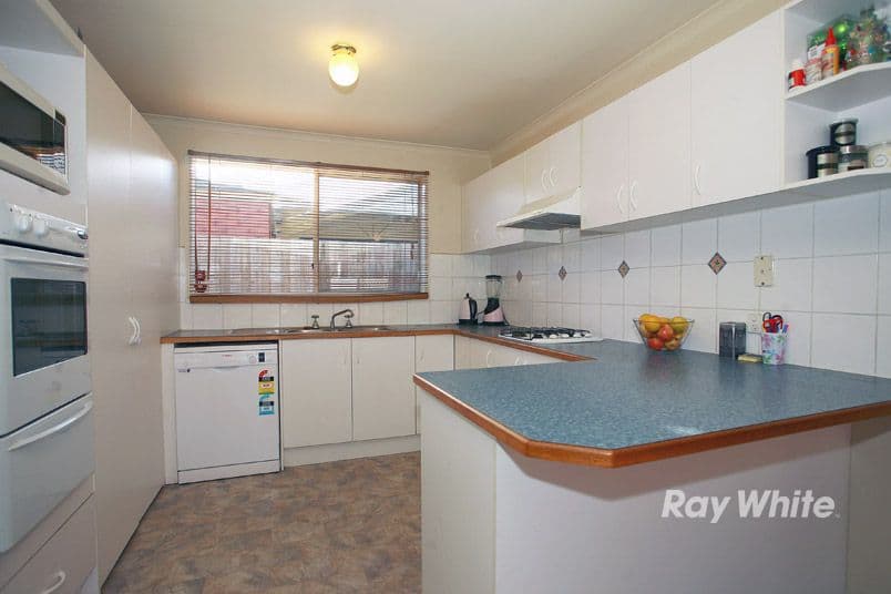 6 Tauna Place, CRANBOURNE VIC 3977, Cranbourne West - Image 1